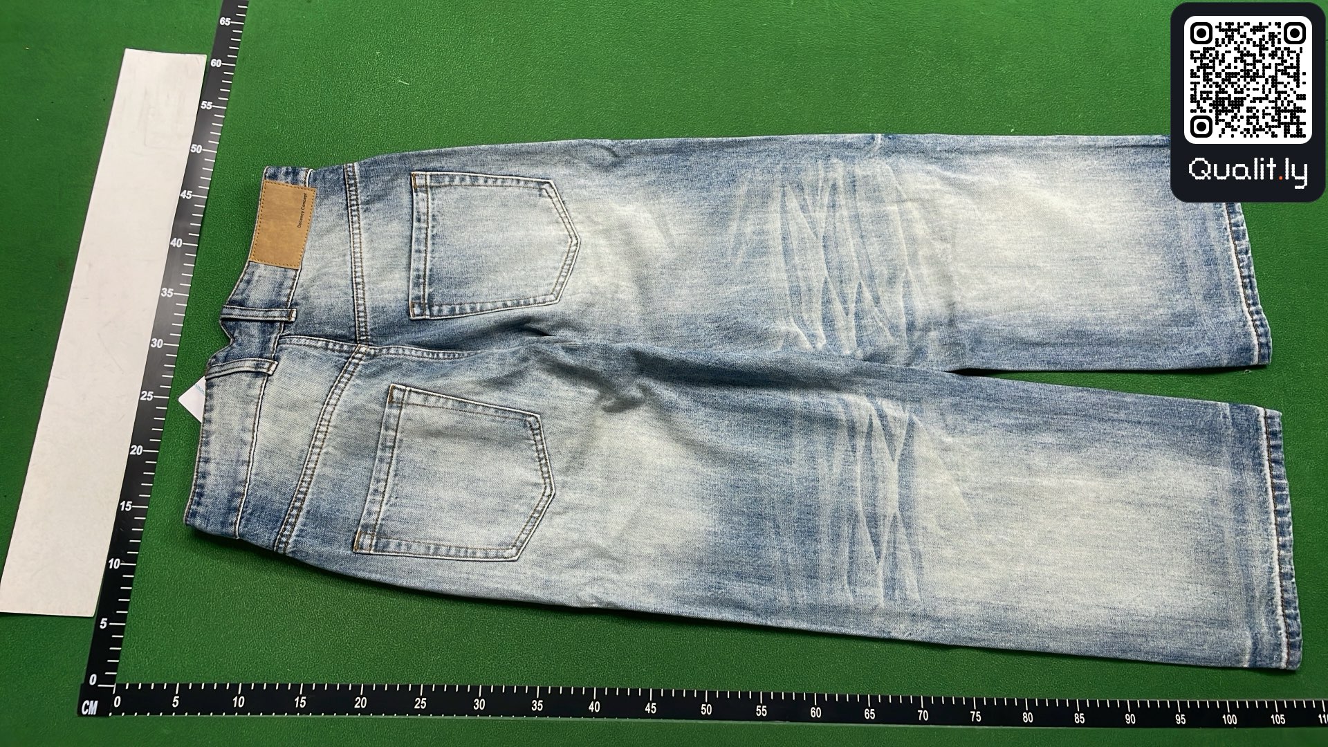 Jeans QC photo 3 of 8