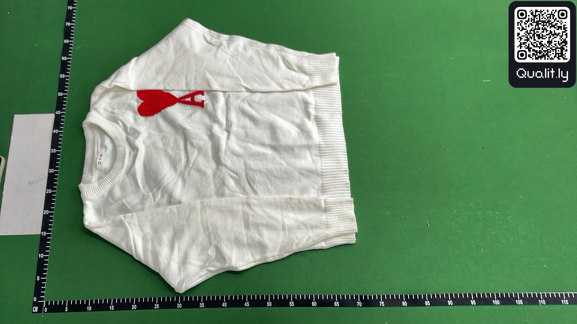 Sweater QC photo 2 of 12