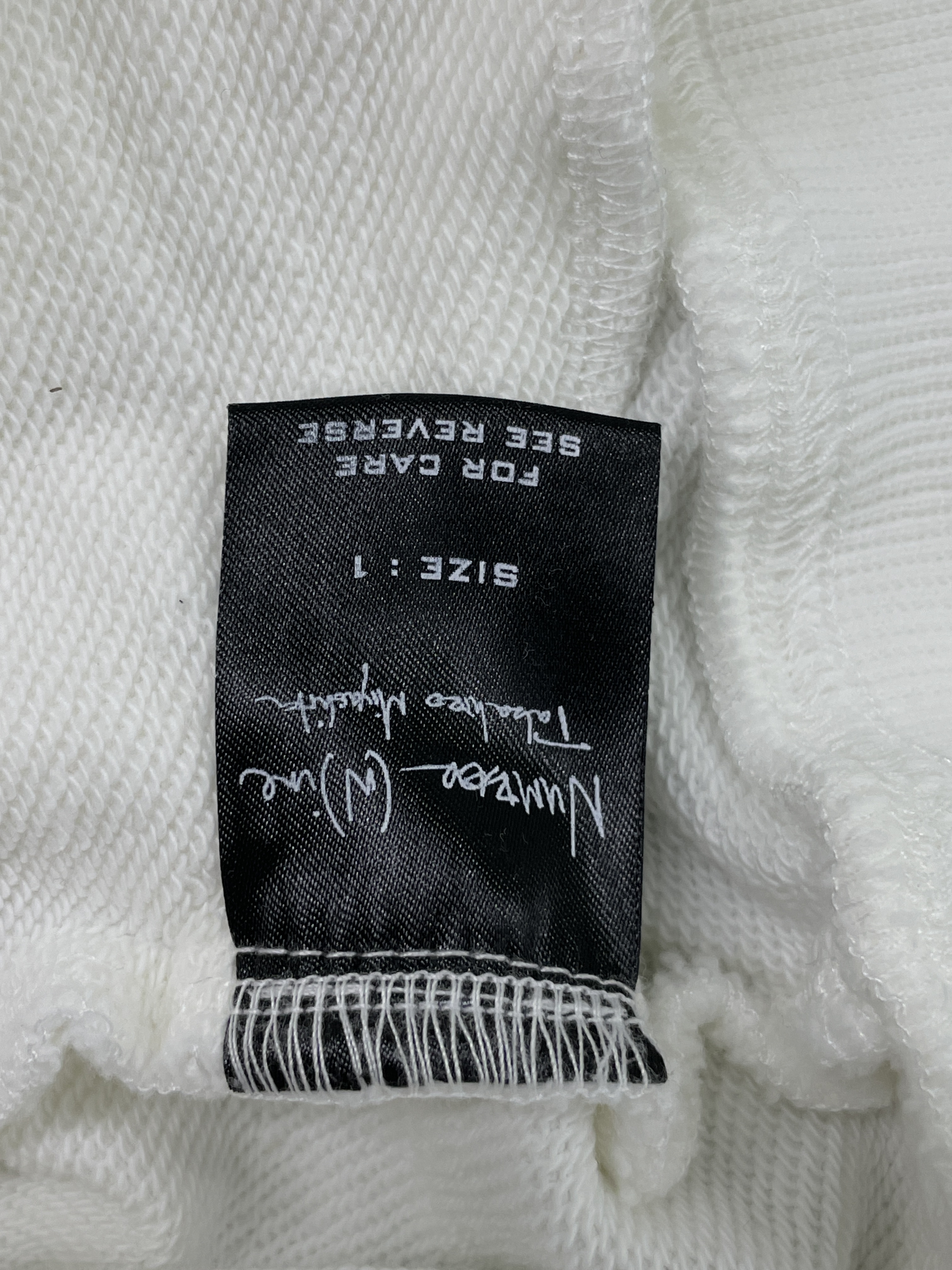 Hoodie QC photo 2 of 17