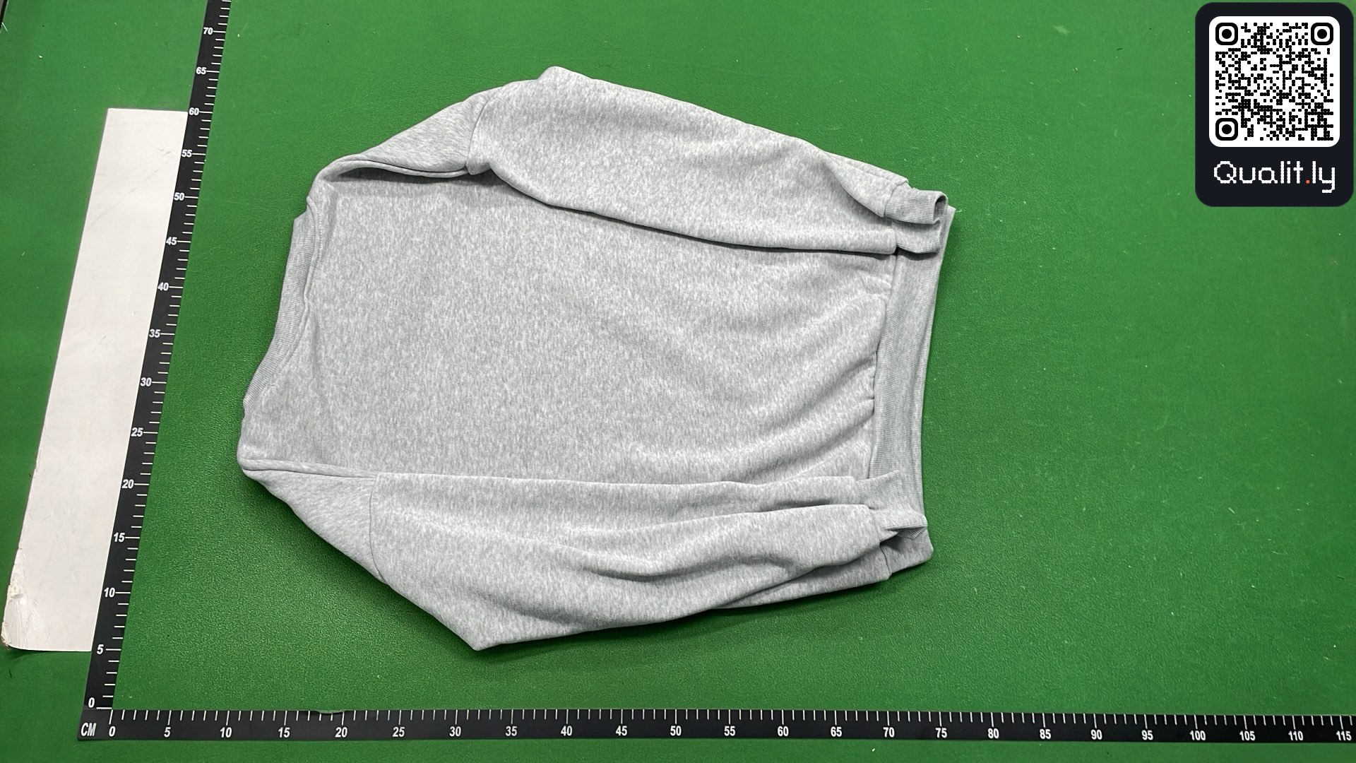 Sweatshirt — QC-foto 3 av 8