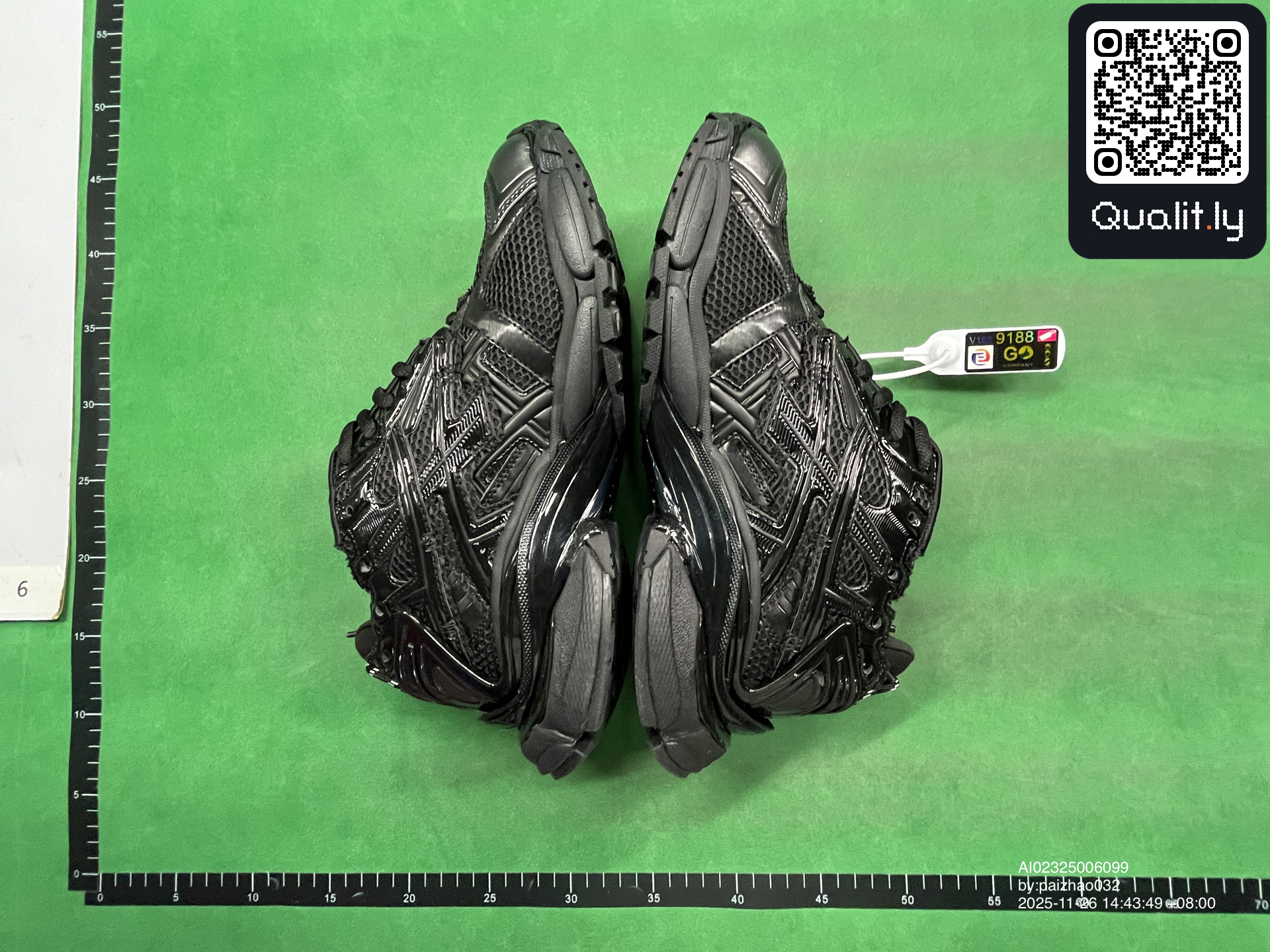 Sneaker — QC-Foto 3 von 232