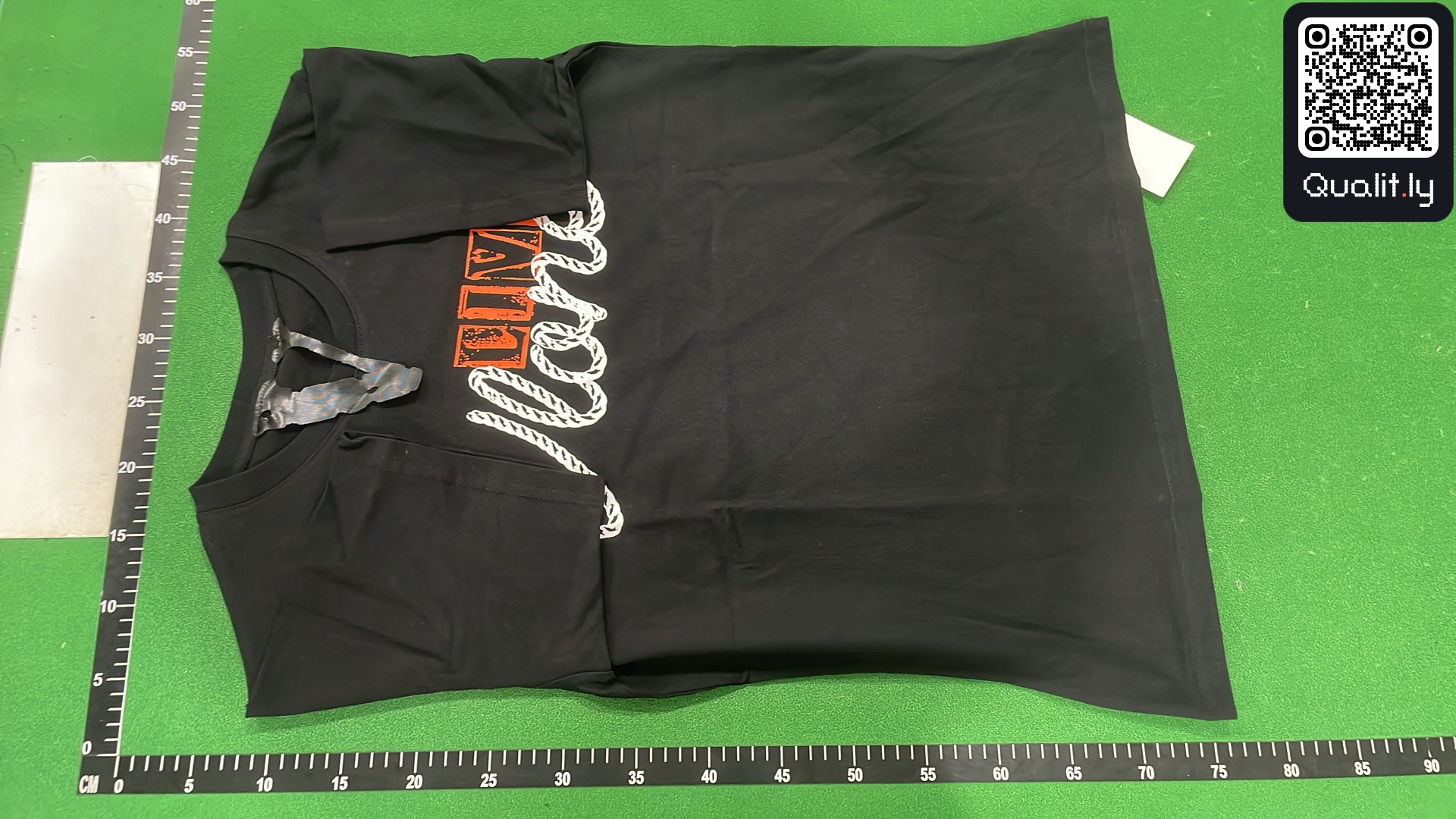 T恤 QC 照片 2 / 54
