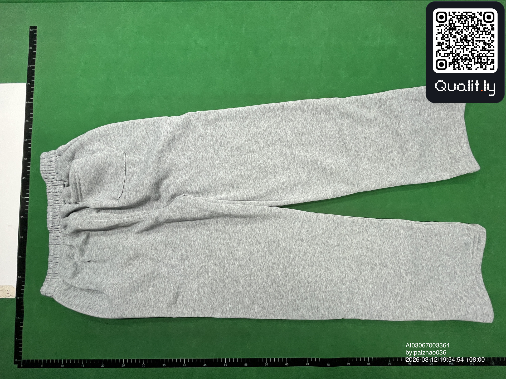 Hose — QC-Foto 2 von 46
