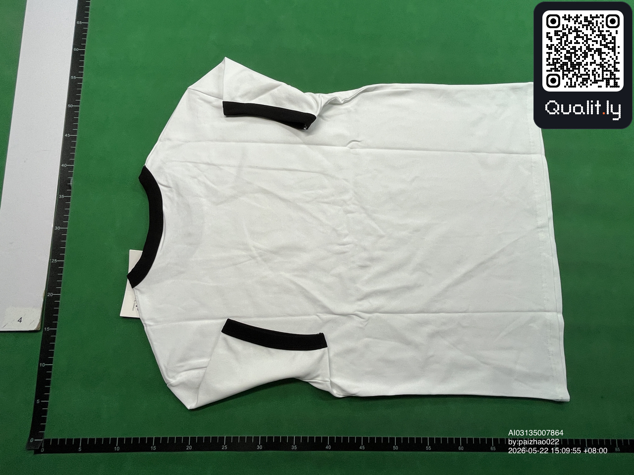 T恤 QC 照片 2 / 4