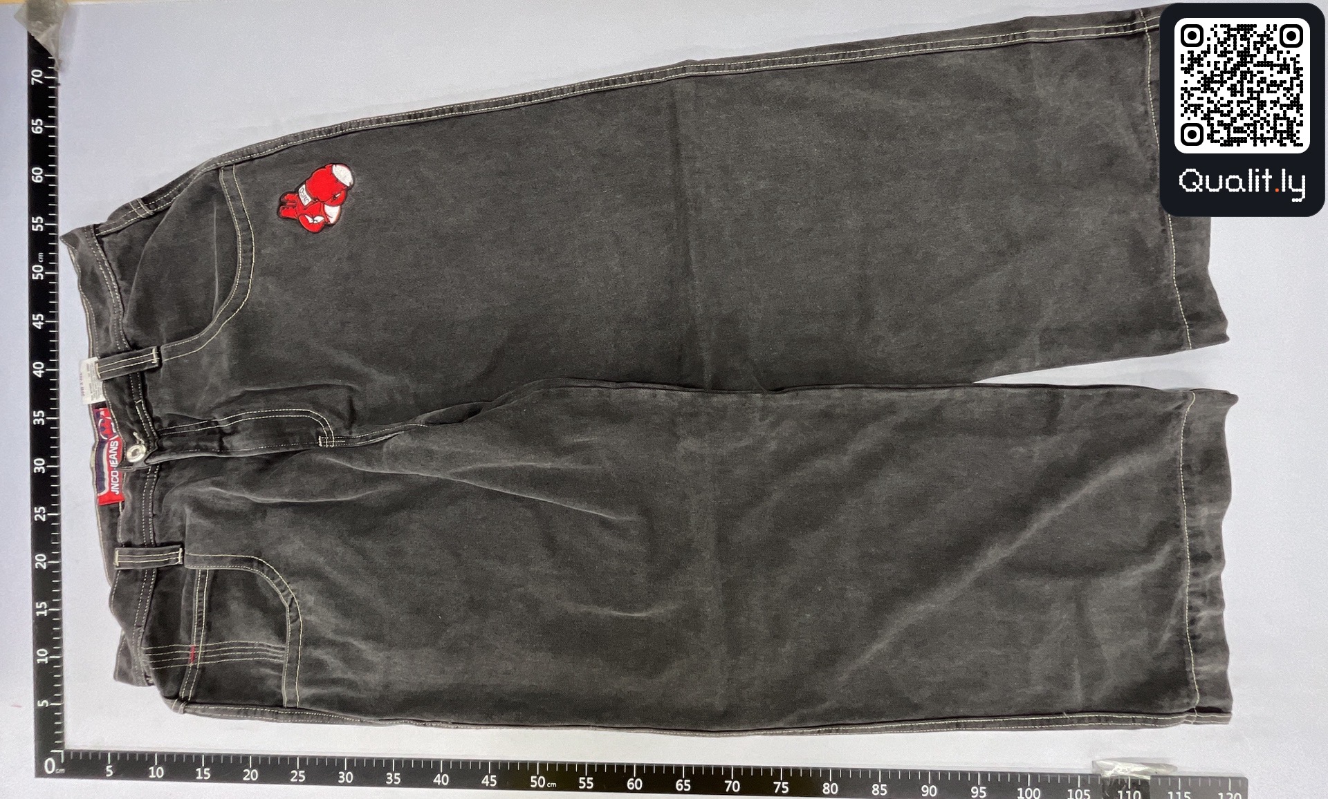 牛仔裤 QC 照片 3 / 37