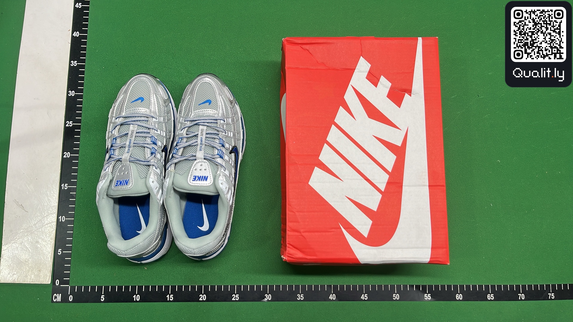 Sneakers QC photo 1 of 6