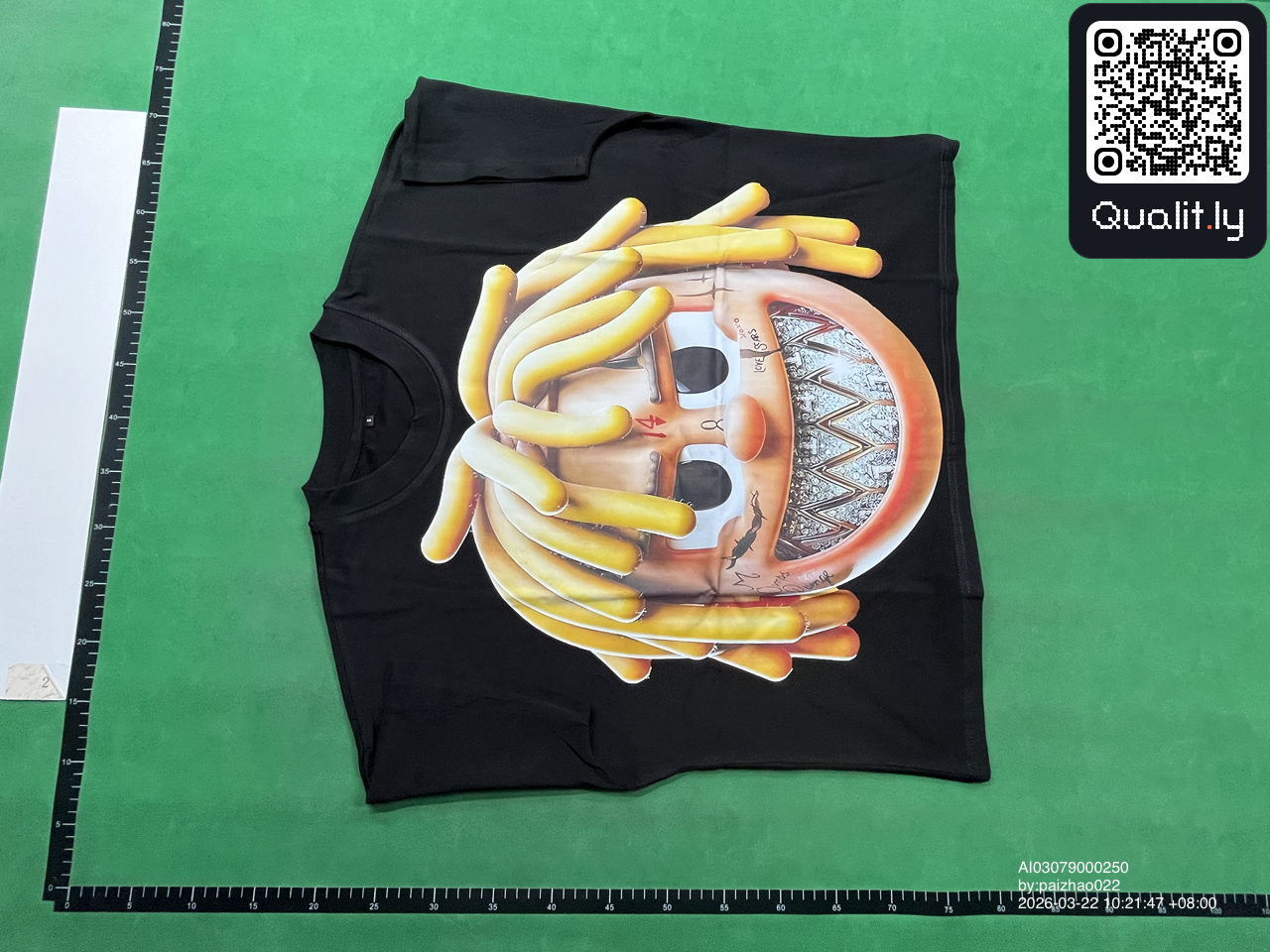 T-shirt — foto QC 3 di 4