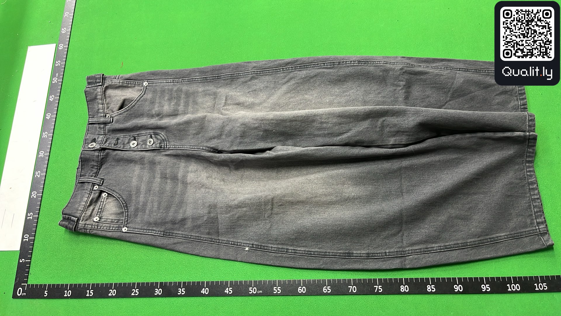 Pants QC photo 2 of 4