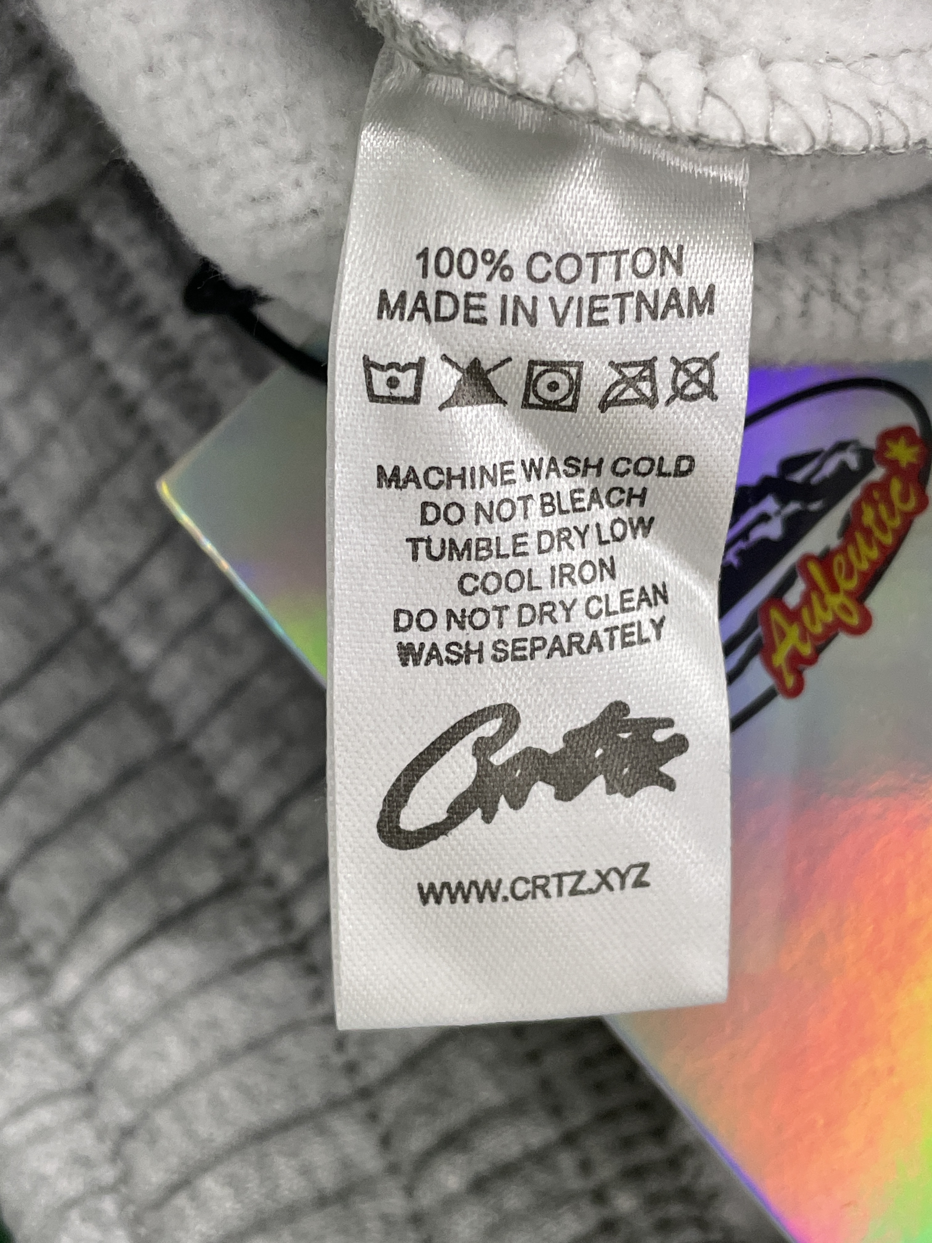 Felpa con cappuccio — foto QC 3 di 107