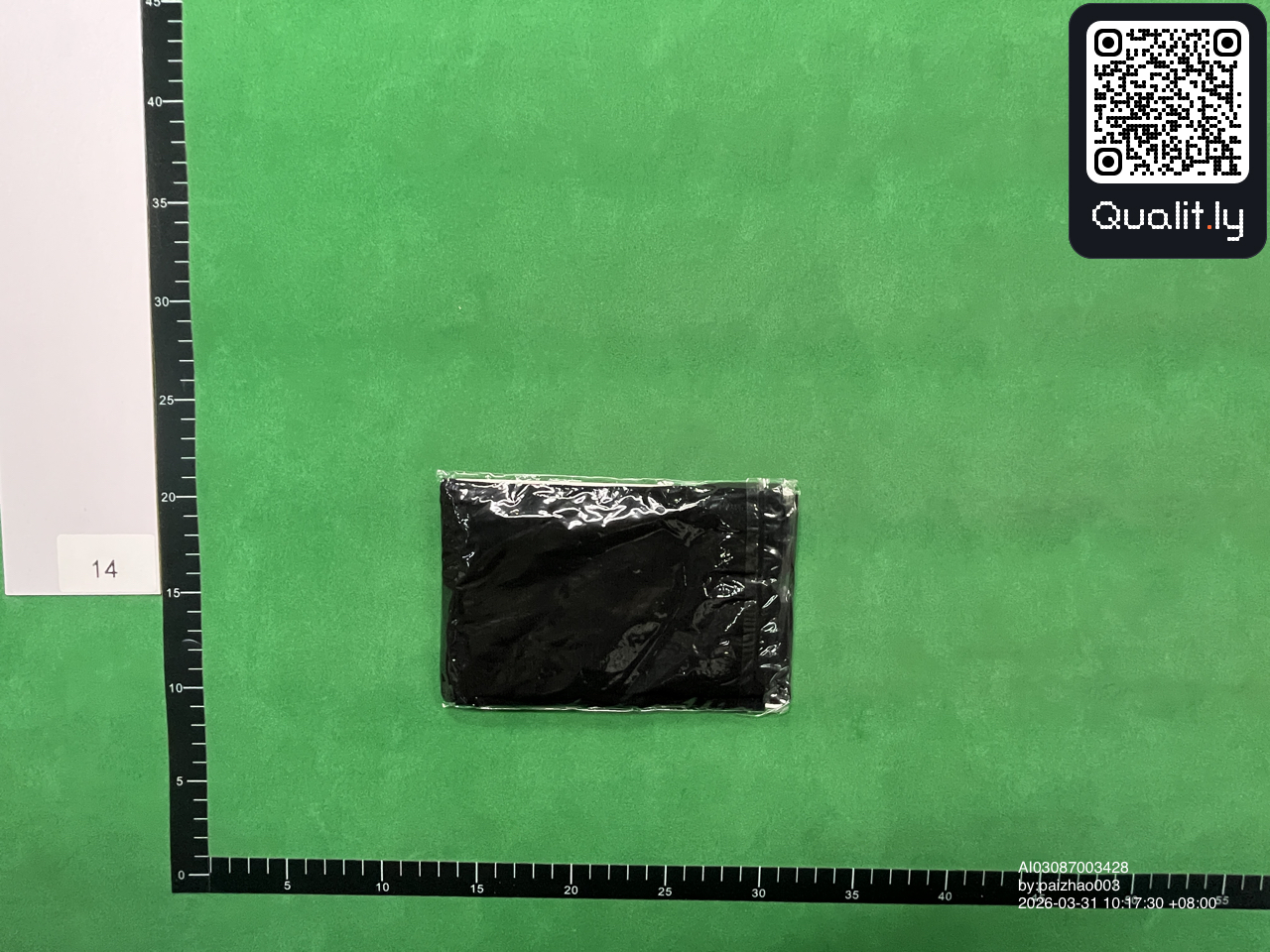 Foto QC 2 di 14
