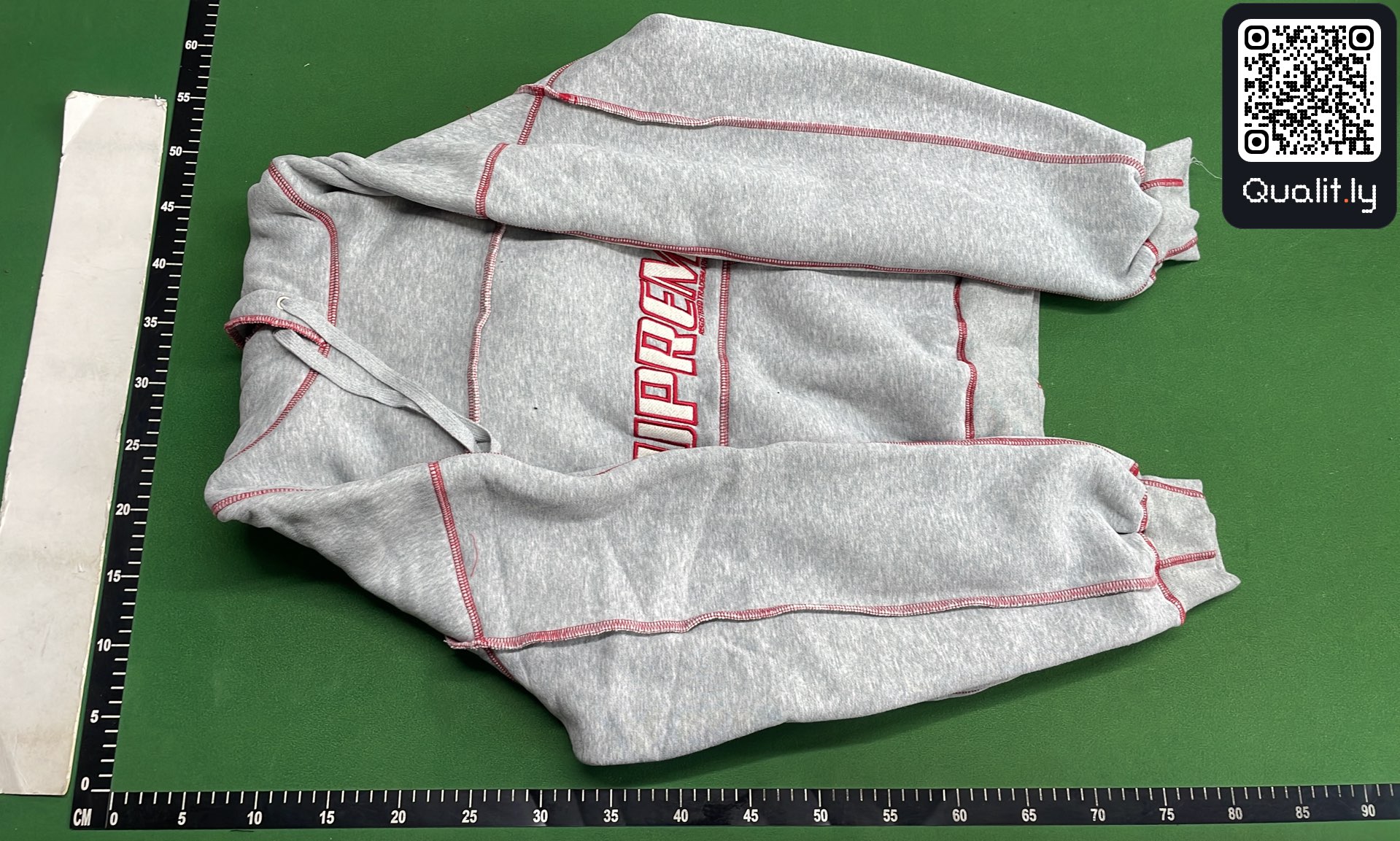 Tracksuit QC photo 2 of 141