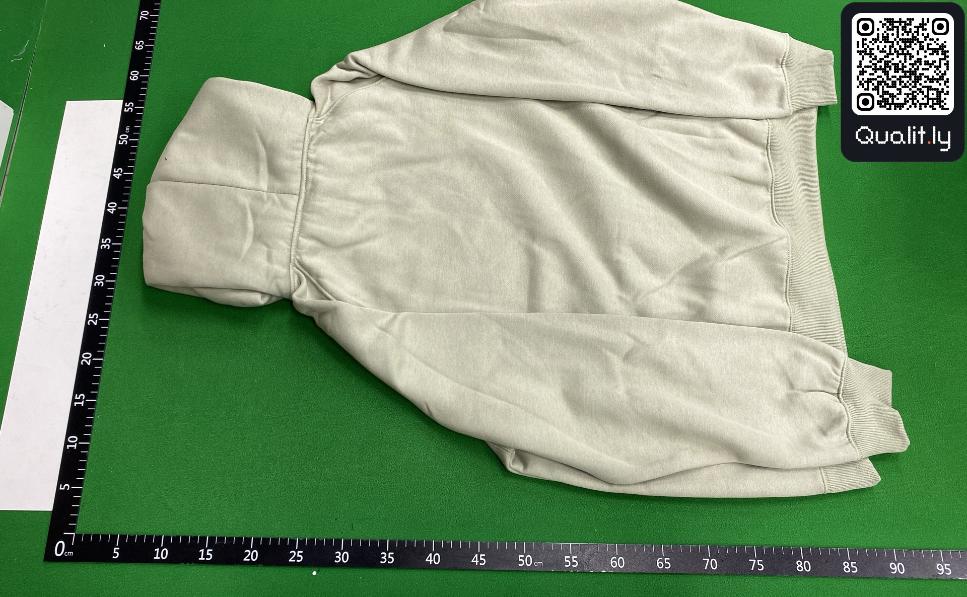 Hoodie — QC-foto 3 av 10