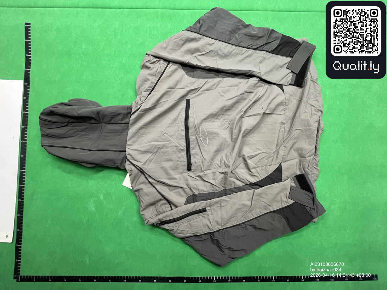 夹克 QC 照片 2 / 10