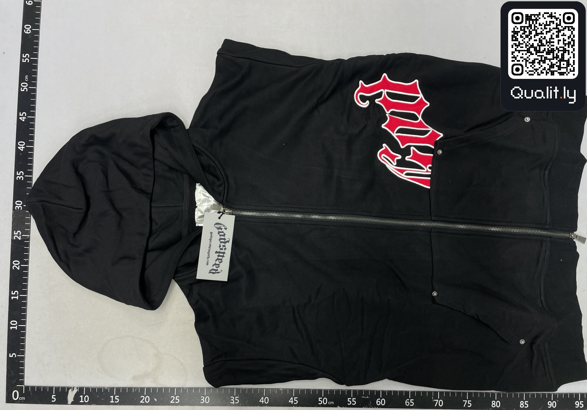 Hoodie QC photo 3 of 54