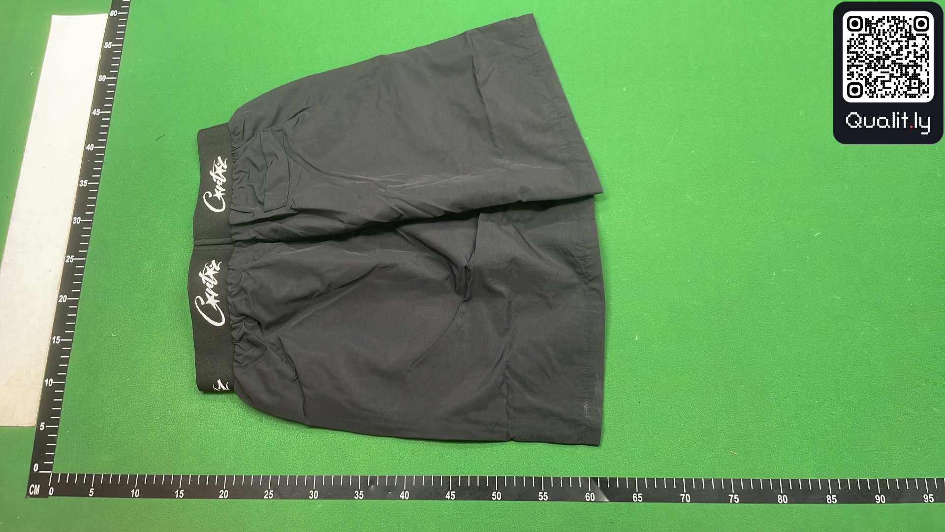 Shorts QC photo 3 of 8