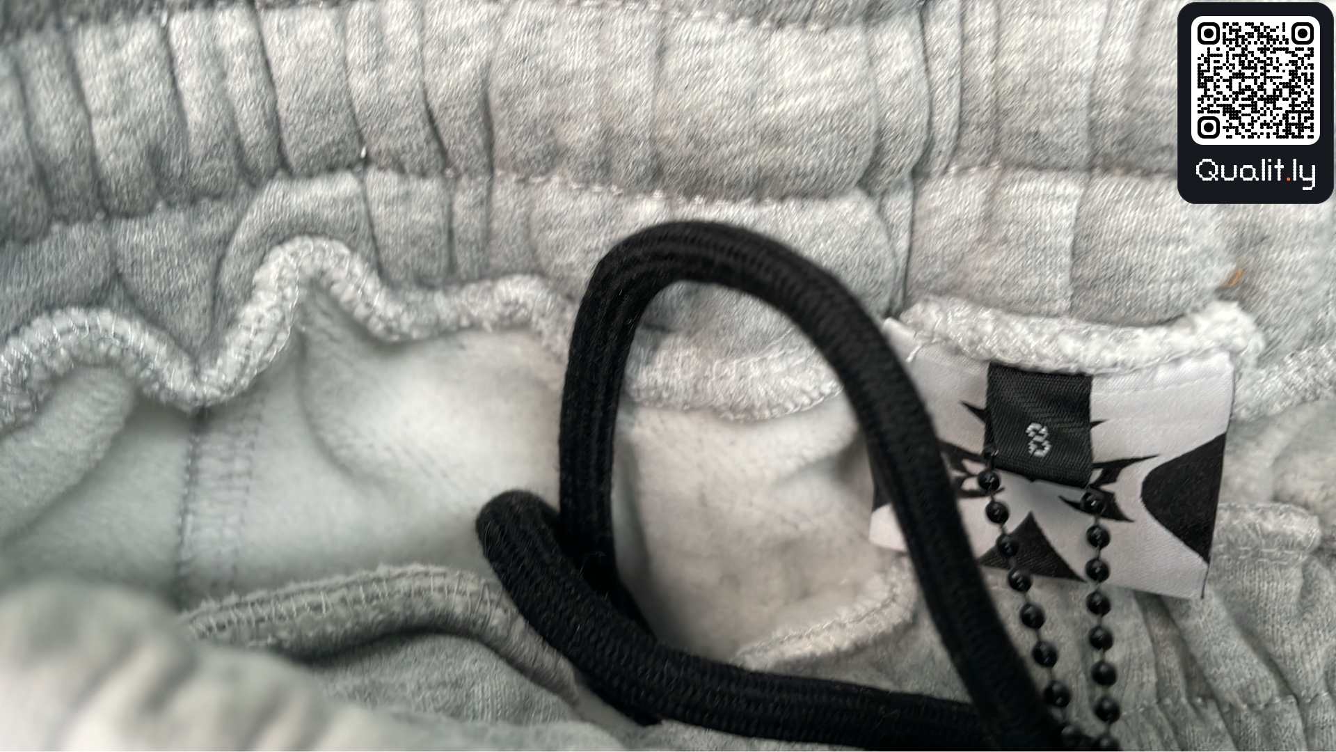 短裤 QC 照片 1 / 50