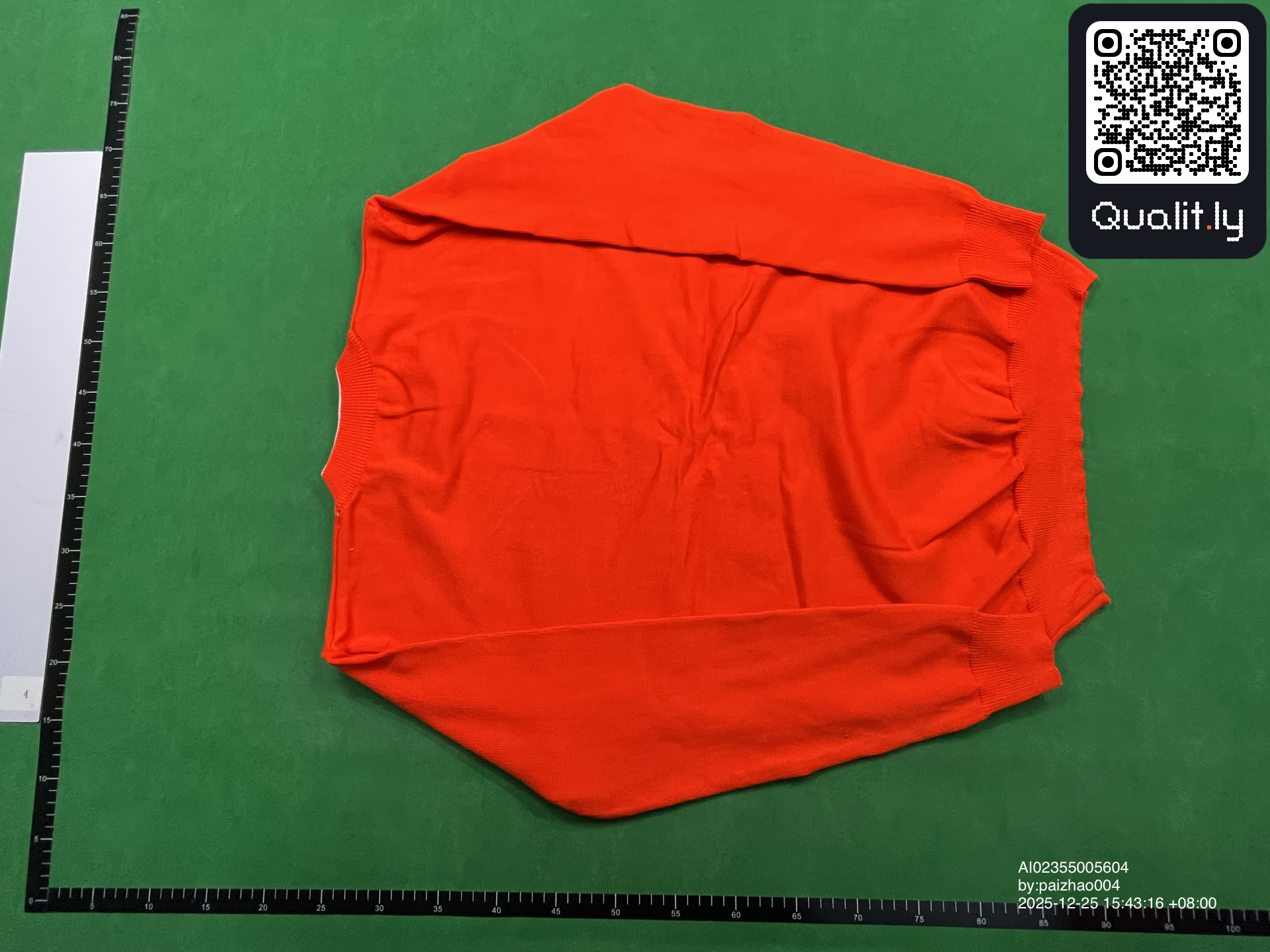 Maglione — foto QC 2 di 16