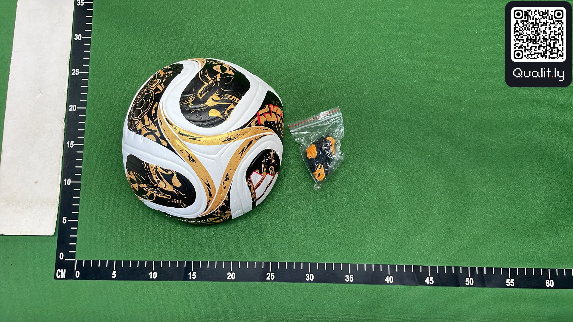 Foto QC 3 di 23