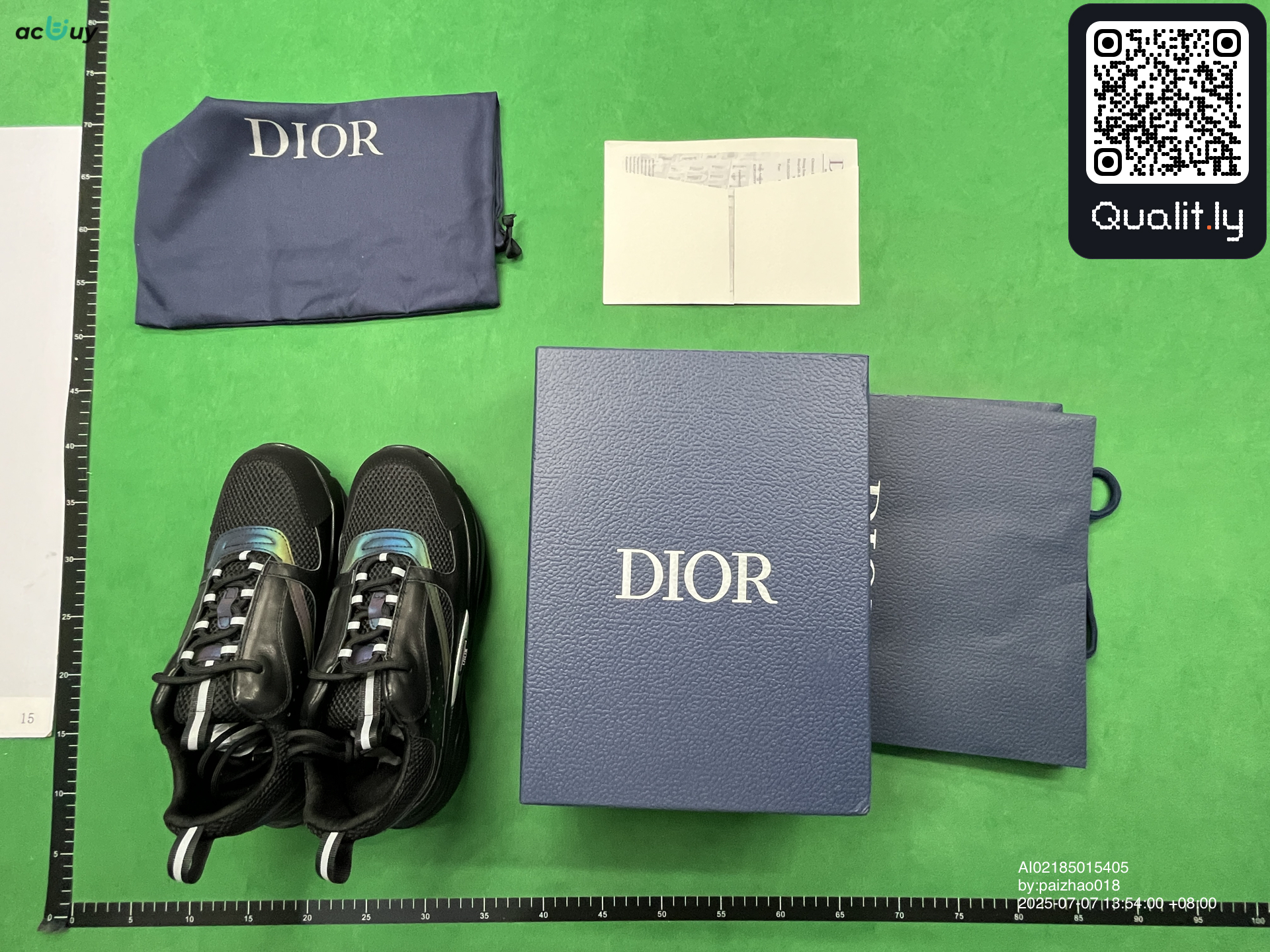 Sneakers — foto QC 1 di 114