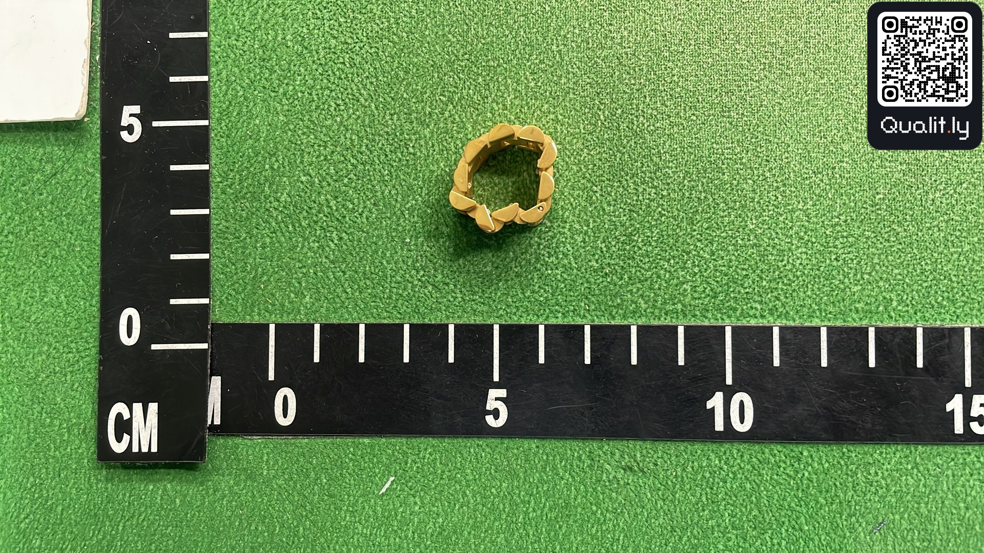 Jewelry QC photo 1 of 3