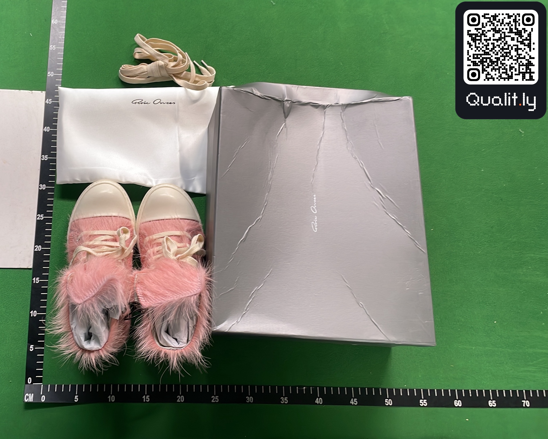 QC photo 1 of 12