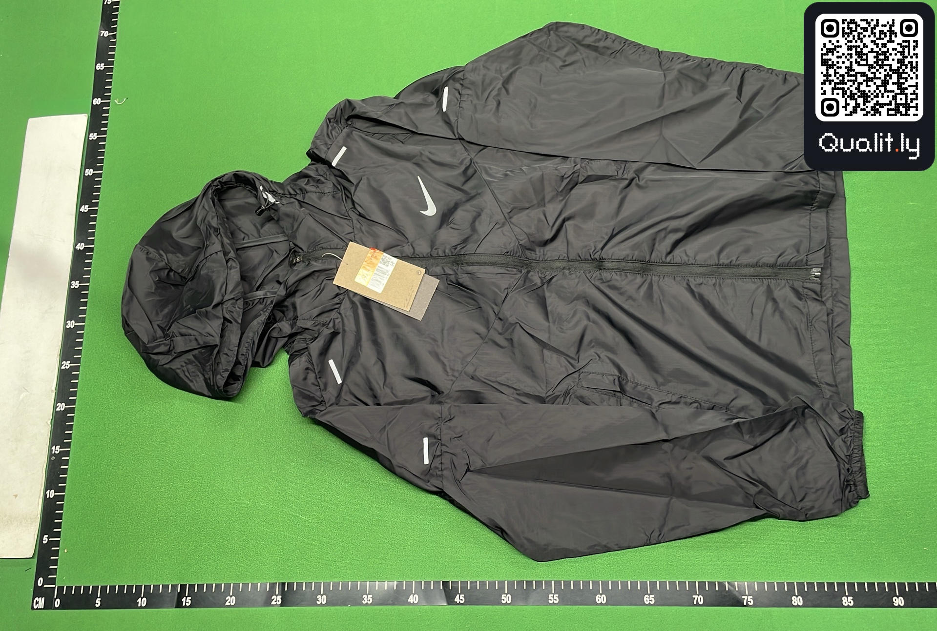 Sweater QC photo 2 of 8