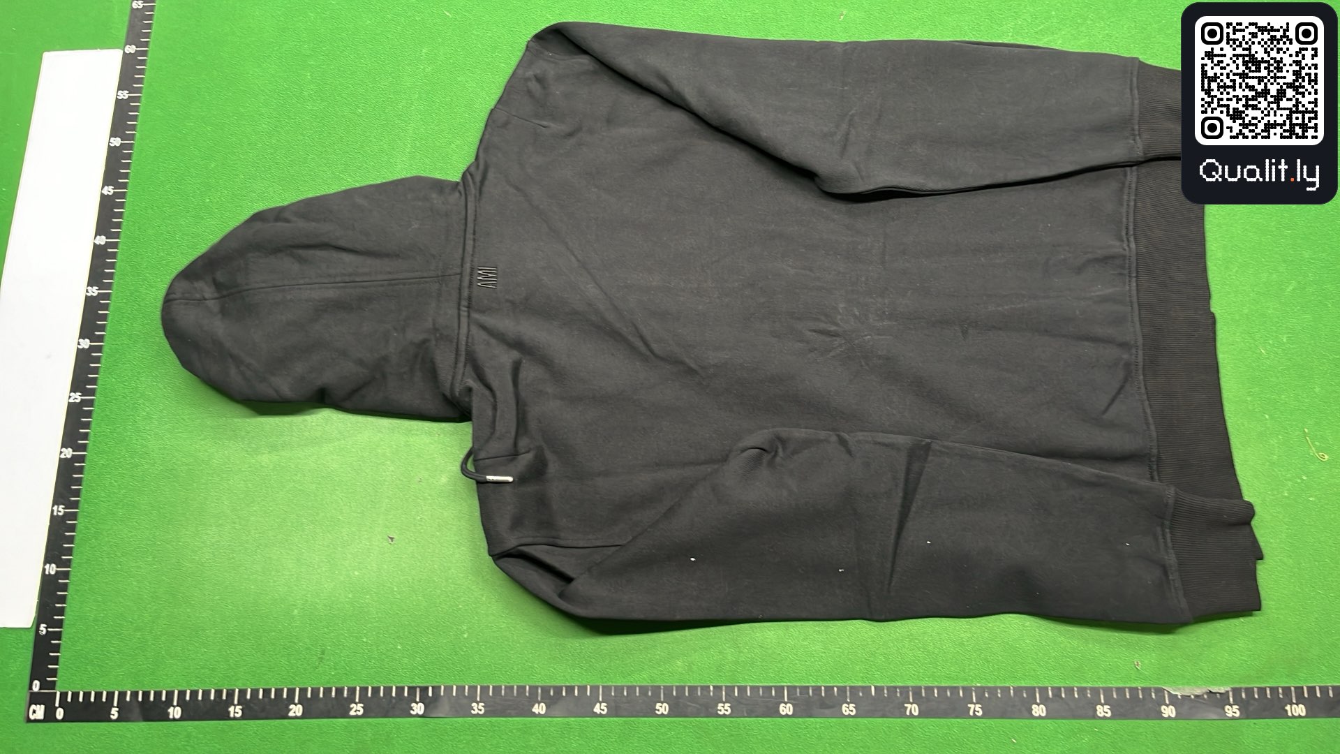 Hoodie — QC-Foto 3 von 56