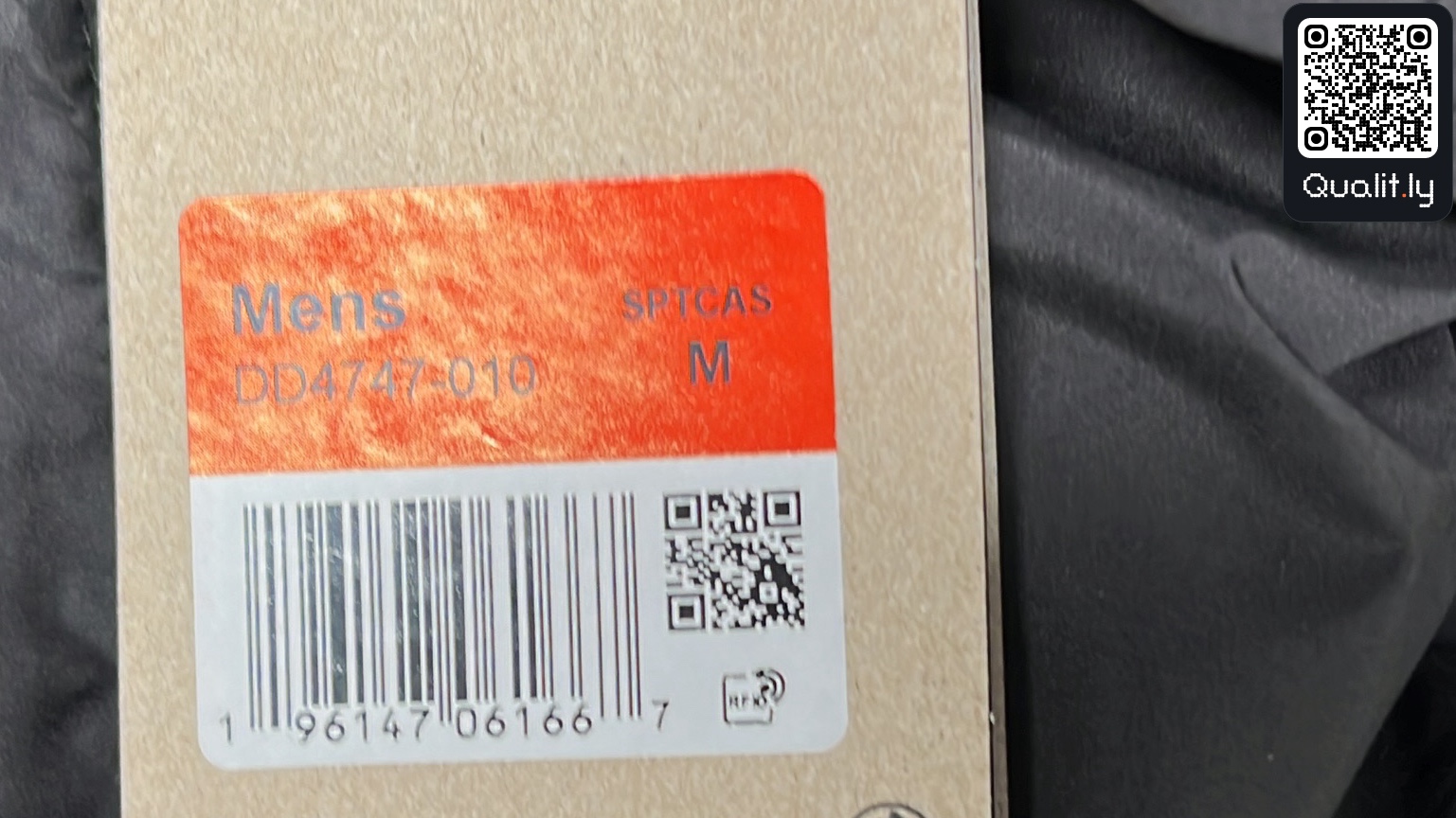 Jacket QC photo 1 of 24