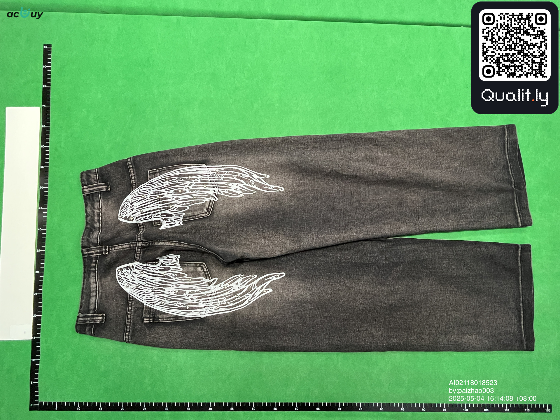 Jeans — foto QC 2 di 4