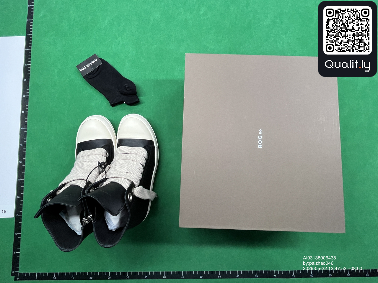QC-foto 2 av 90