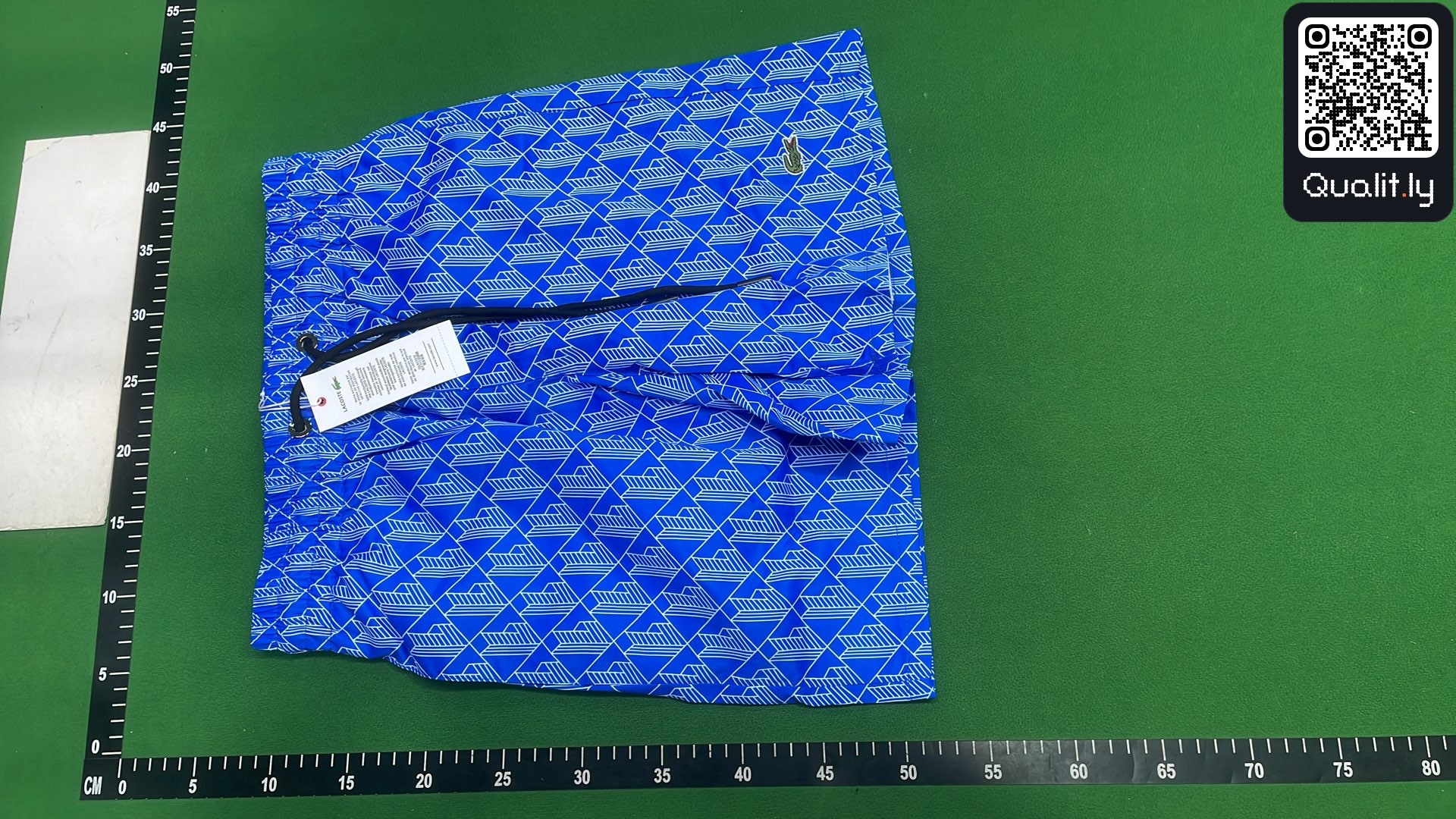 Short — photo QC 2 sur 42