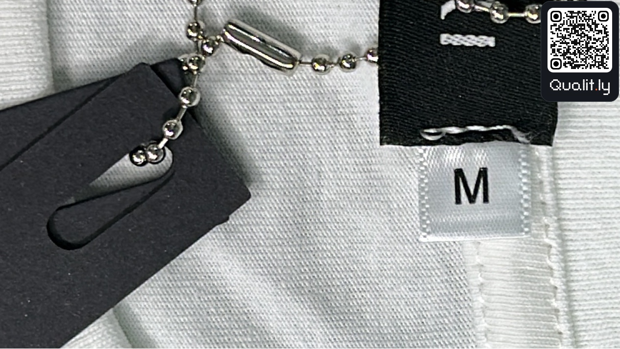 T-shirt — QC-foto 1 av 255