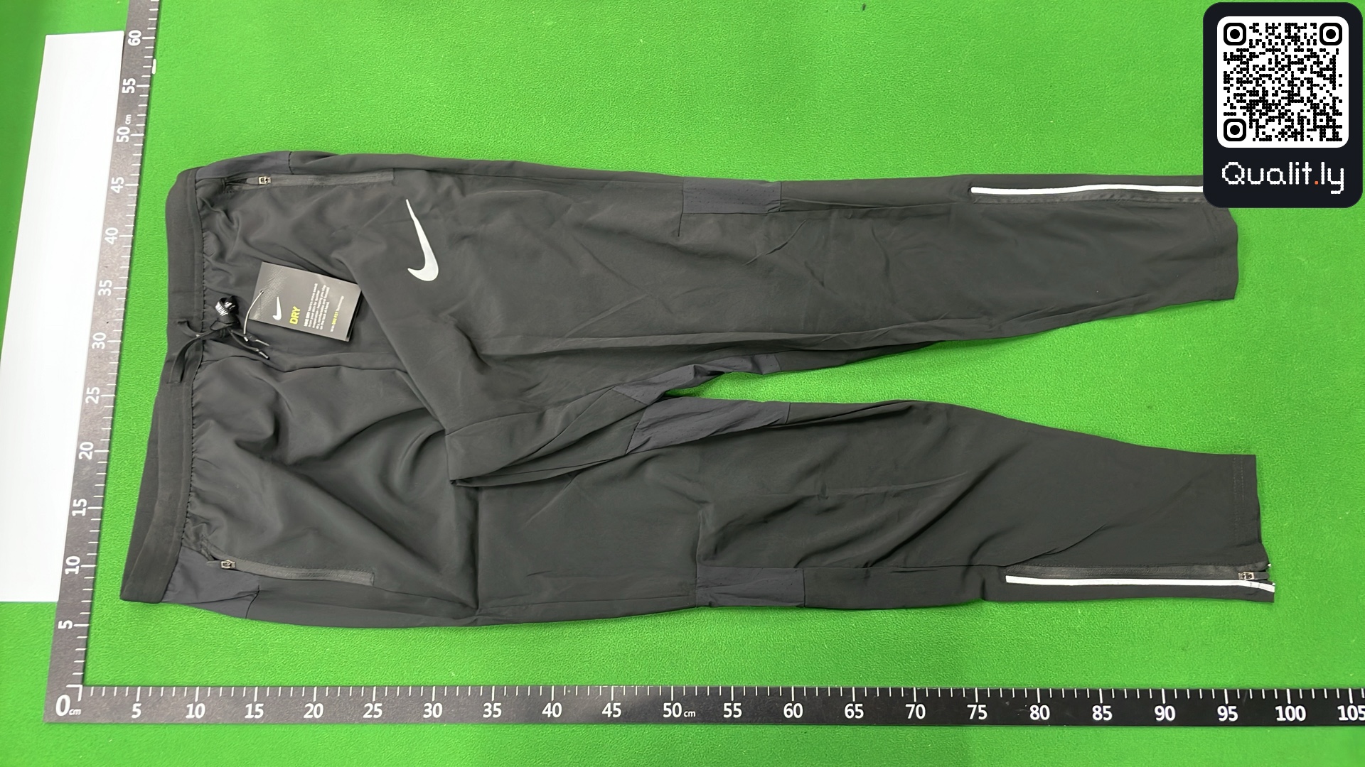 Pantaloni — foto QC 2 di 16