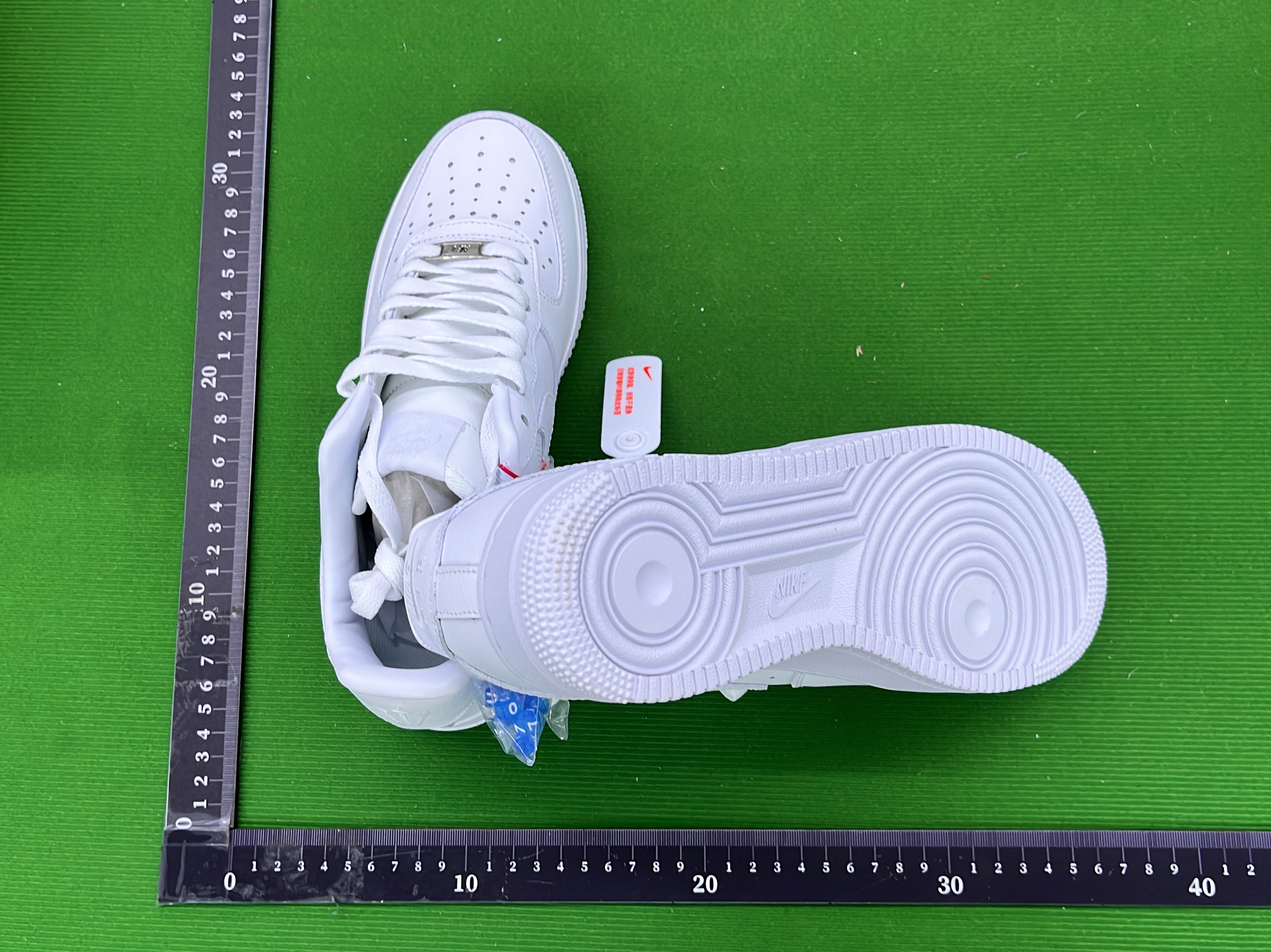 Sneakers — QC-foto 3 av 6