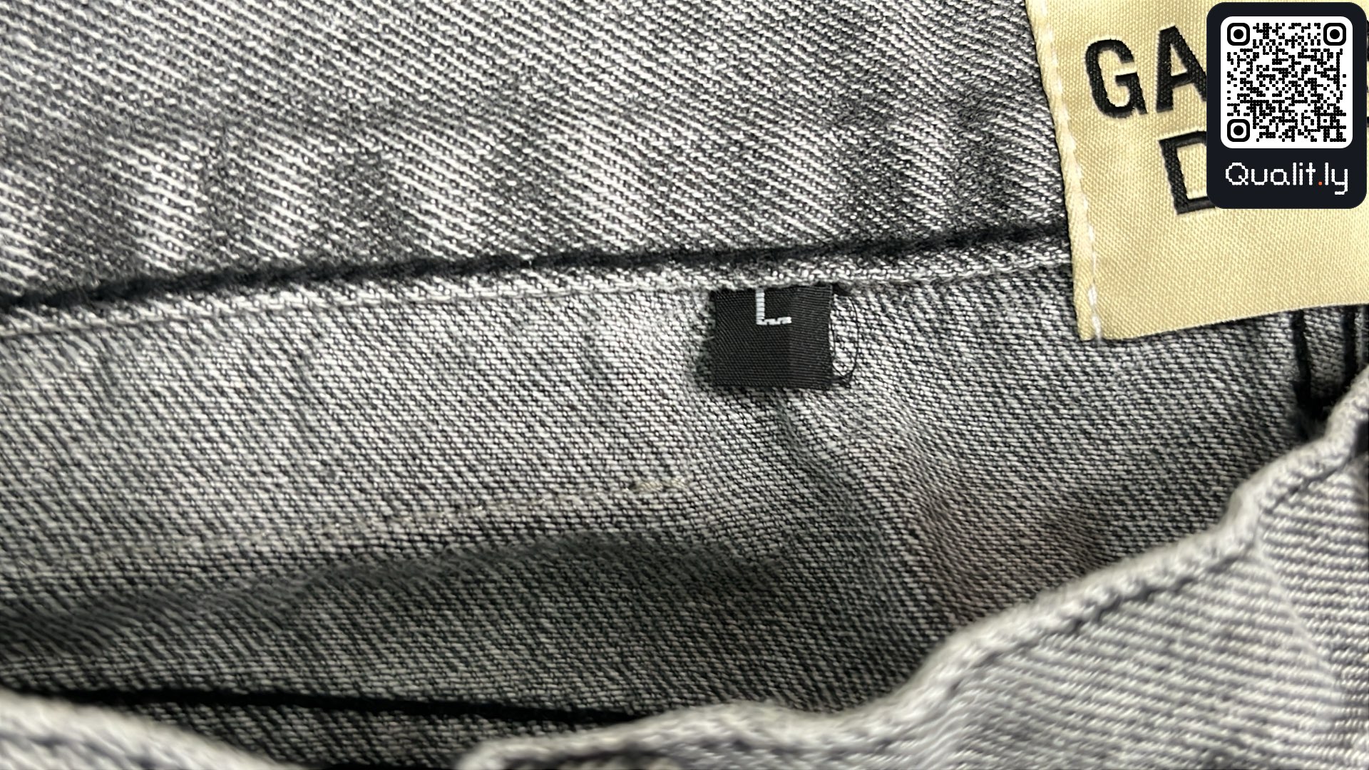Jeans — QC-Foto 1 von 12