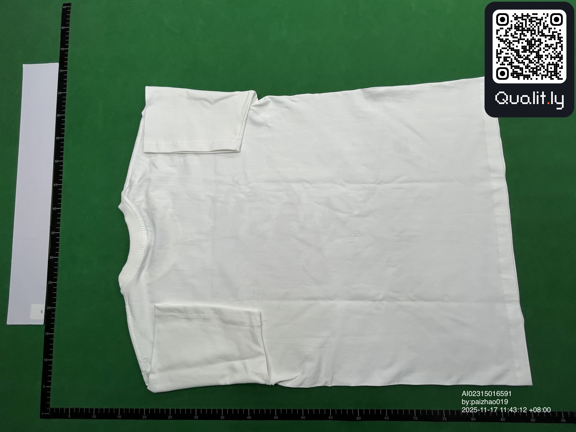 Tシャツ QC写真 2/4