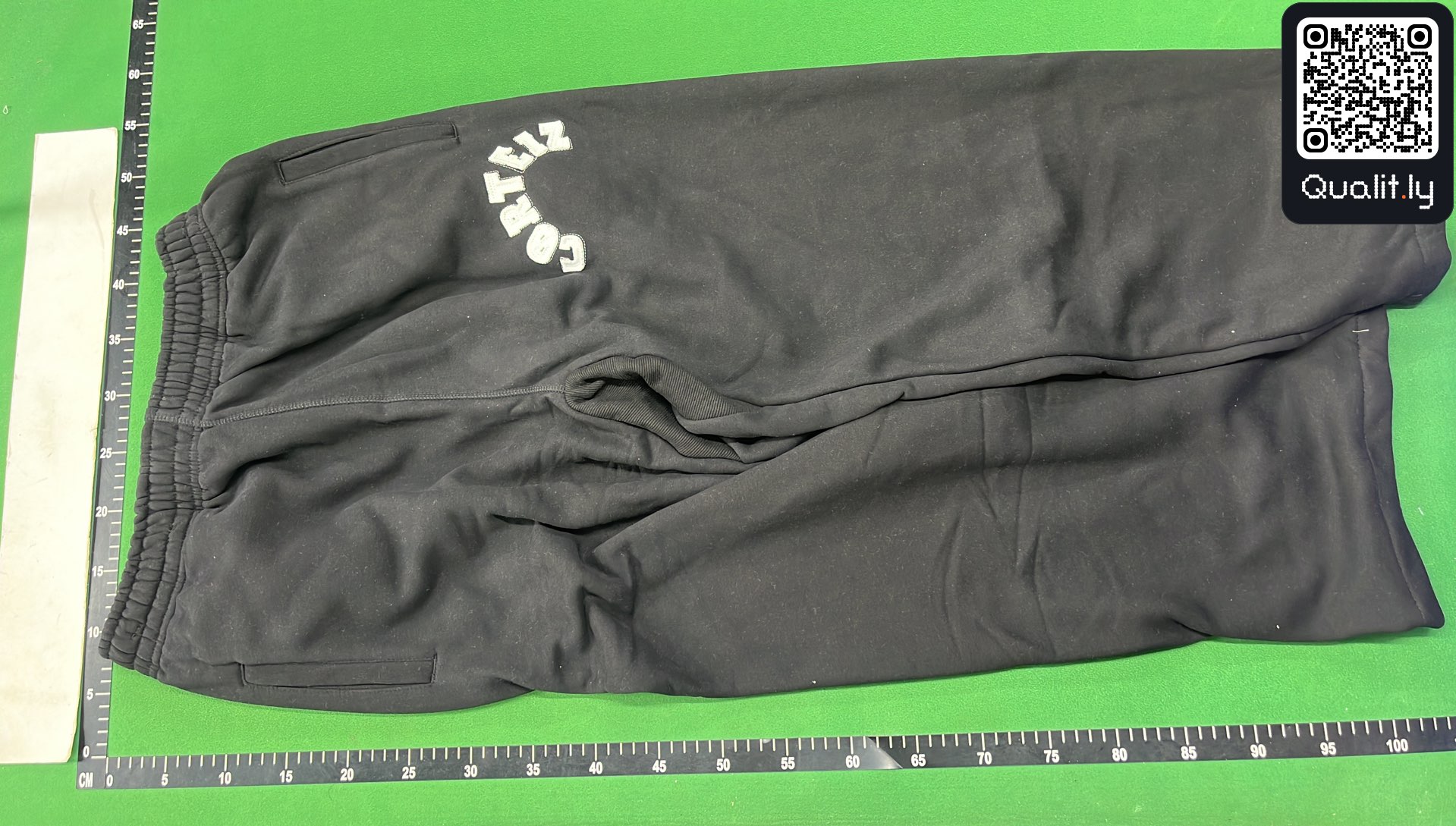 Hoodie QC photo 2 of 8