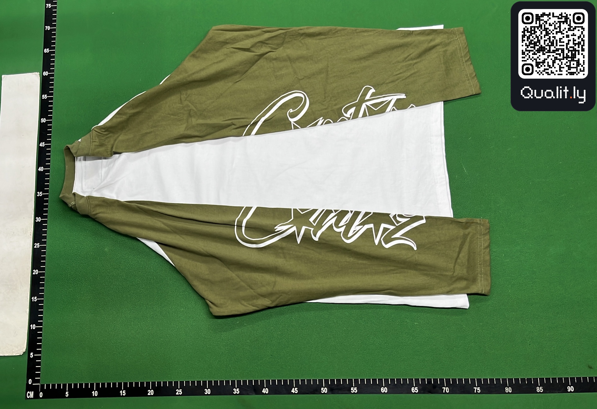 Sweatshirt — QC-Foto 3 von 12