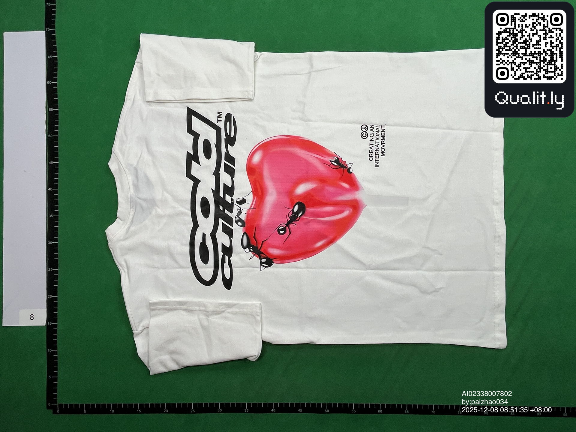 T-Shirt — QC-Foto 2 von 4
