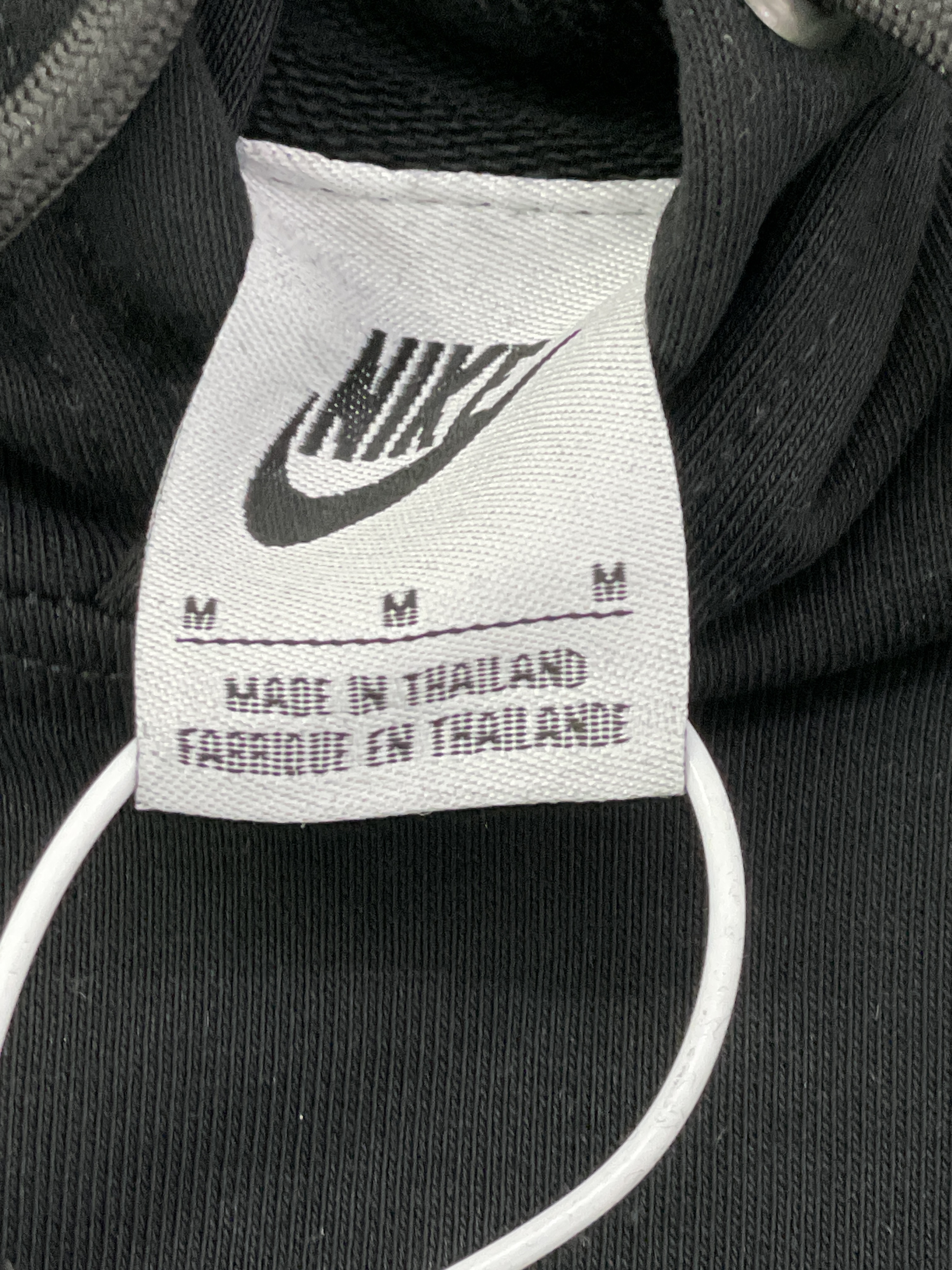 Hoodie — QC-Foto 2 von 68