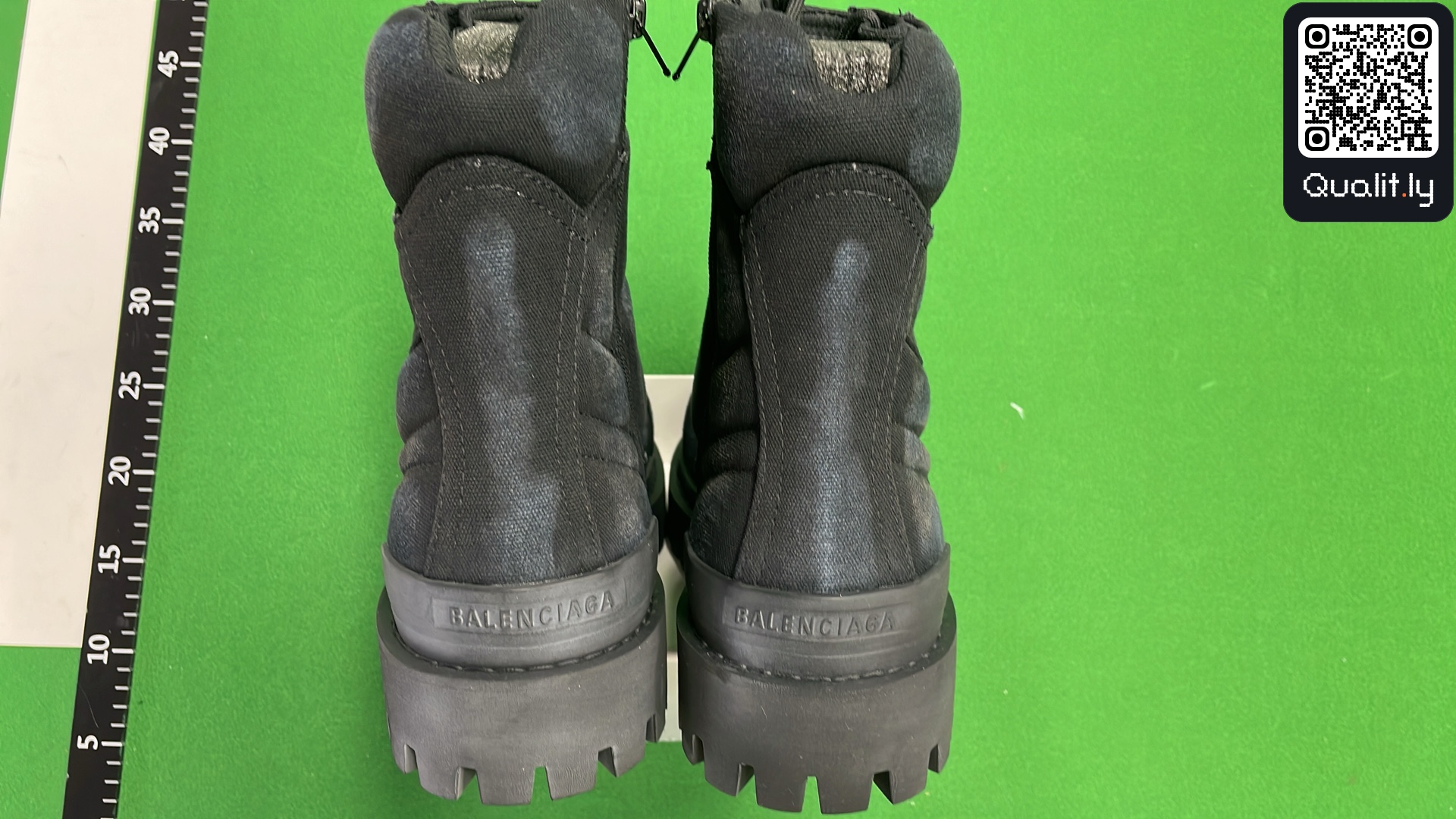 Boots QC photo 3 of 117