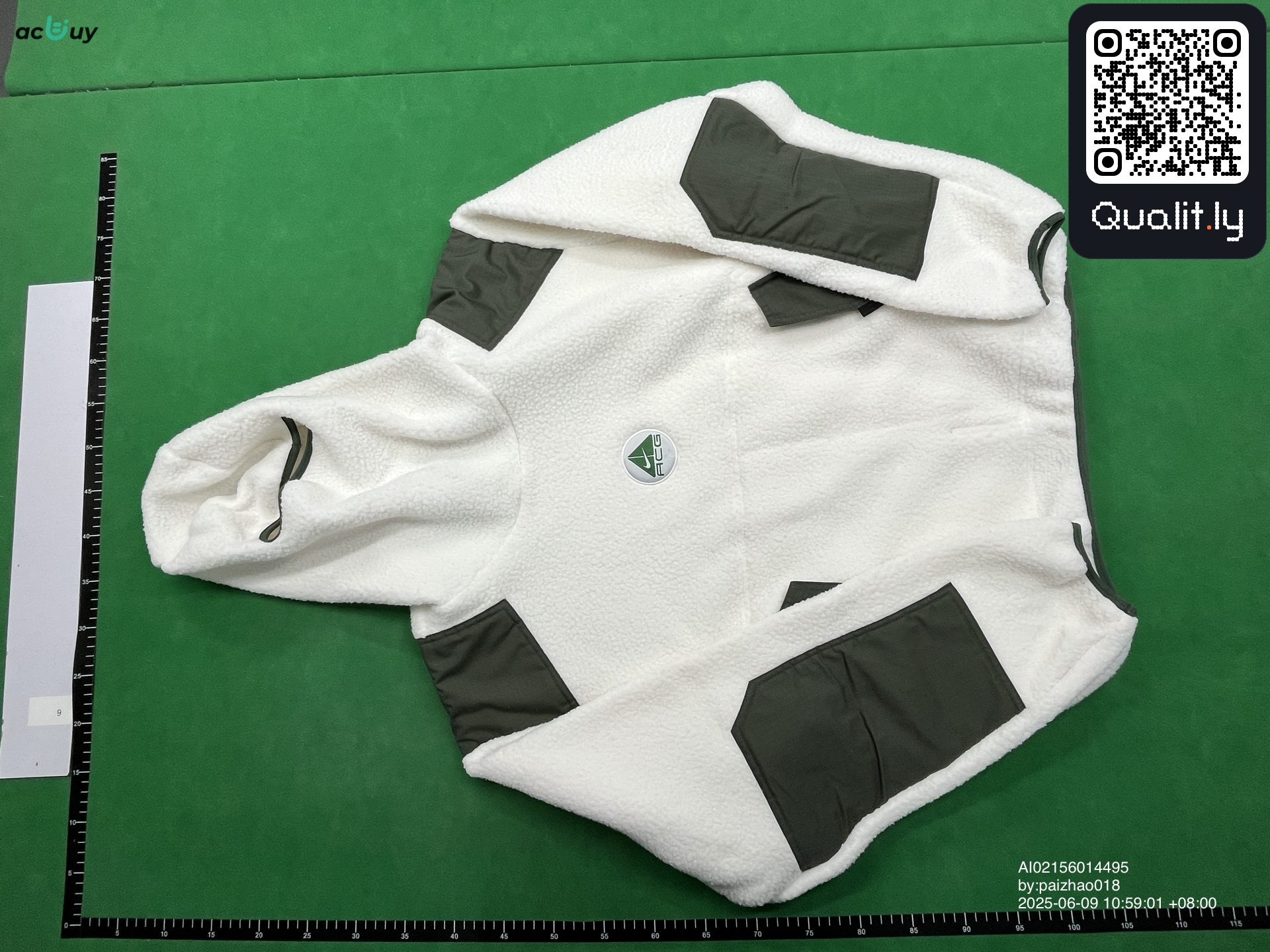 Hoodie — QC-foto 3 av 4