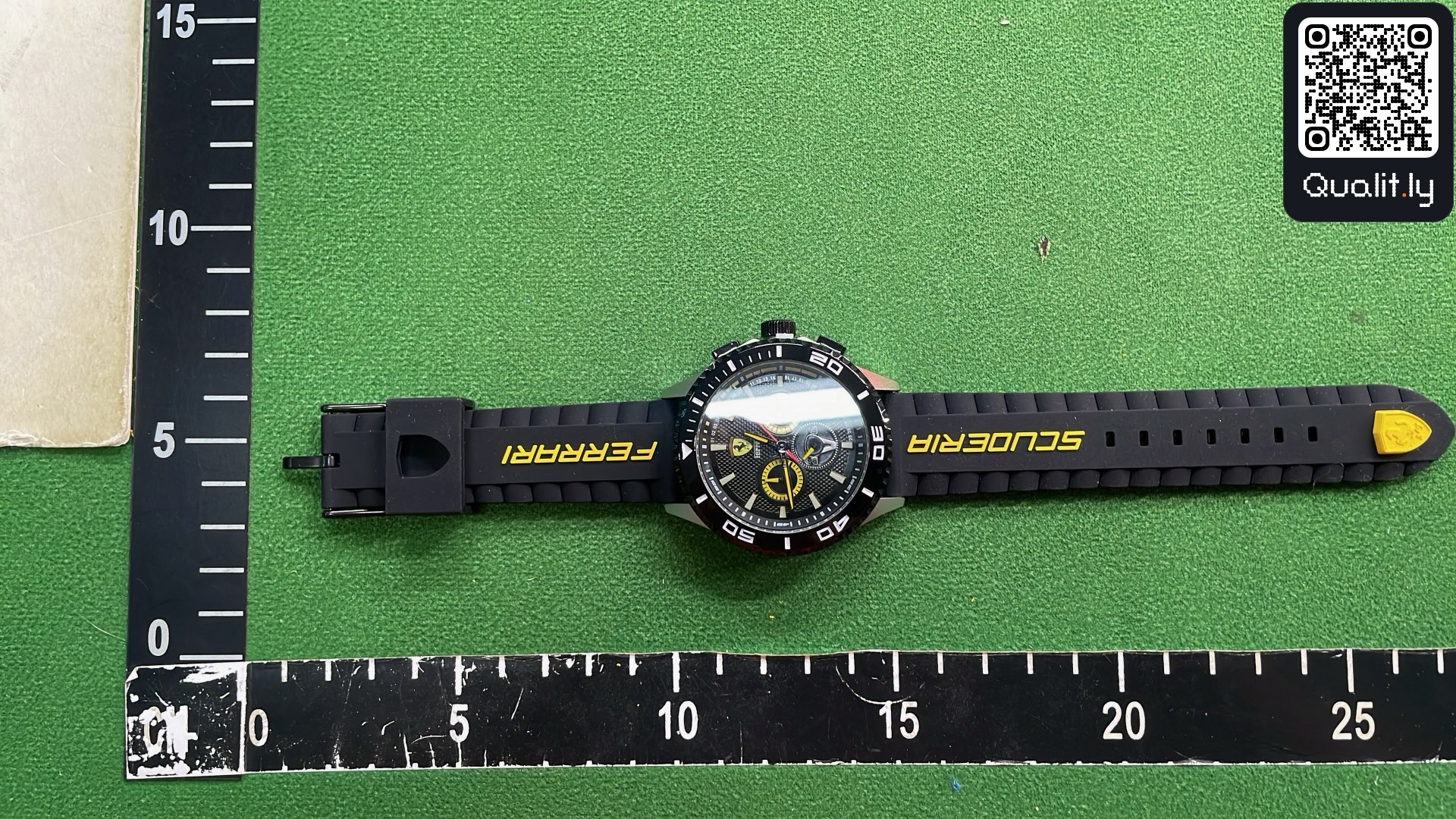 Uhr — QC-Foto 1 von 3