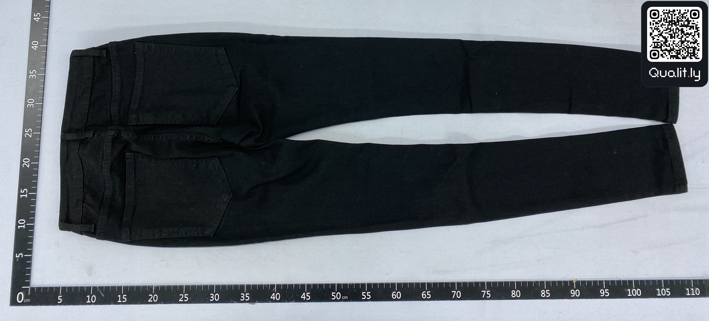 Jeans — QC-foto 2 av 30