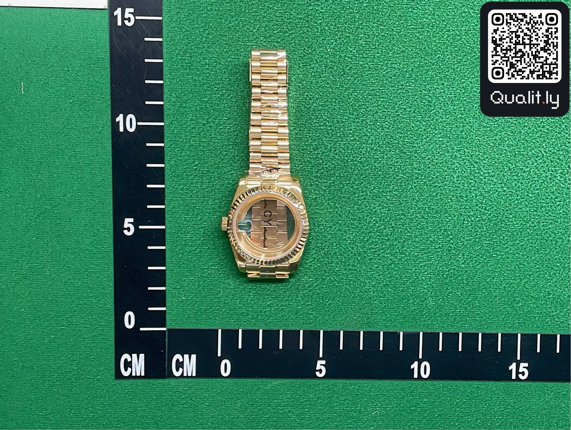 Montre — photo QC 3 sur 35