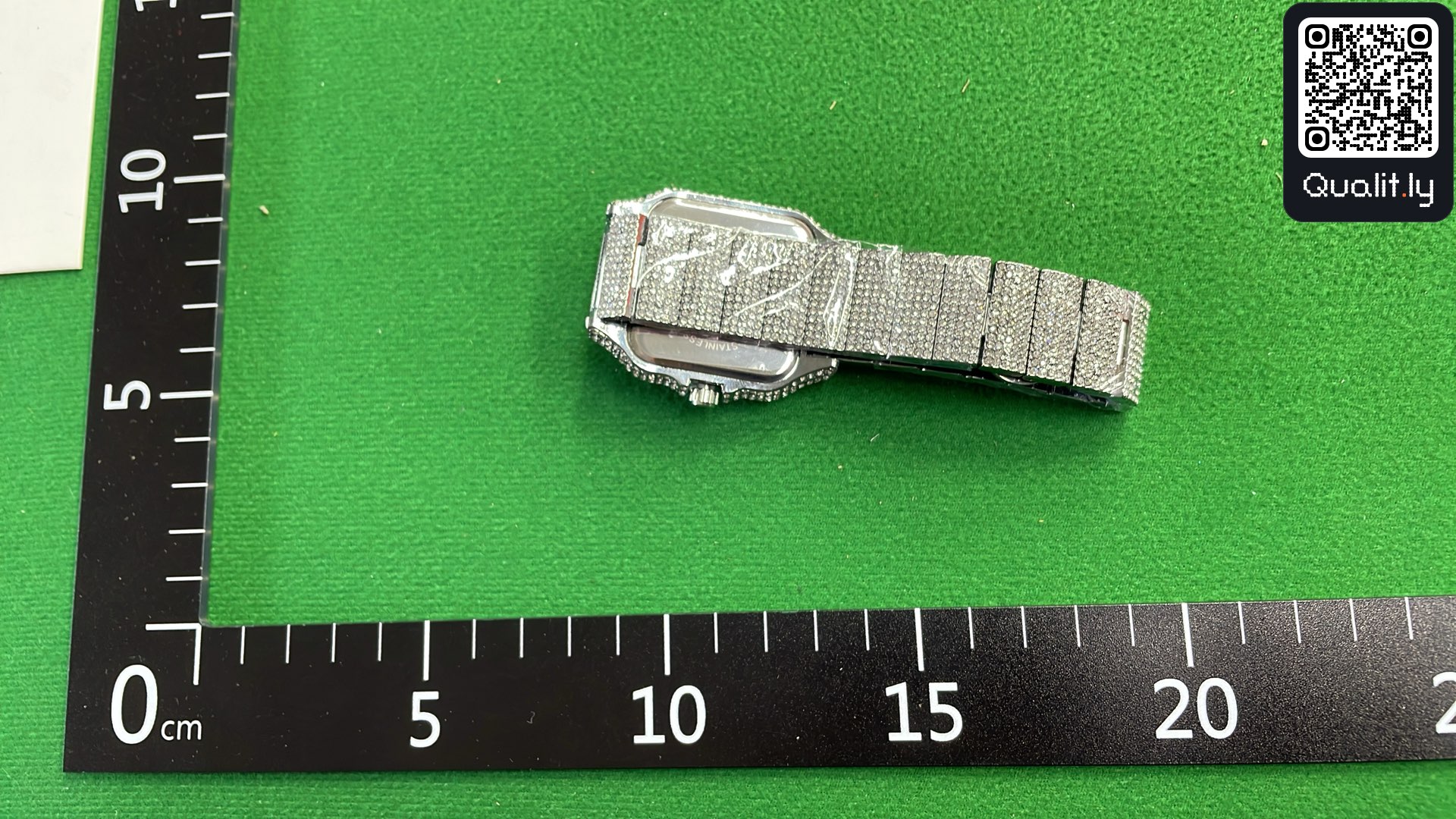 Orologio — foto QC 2 di 3