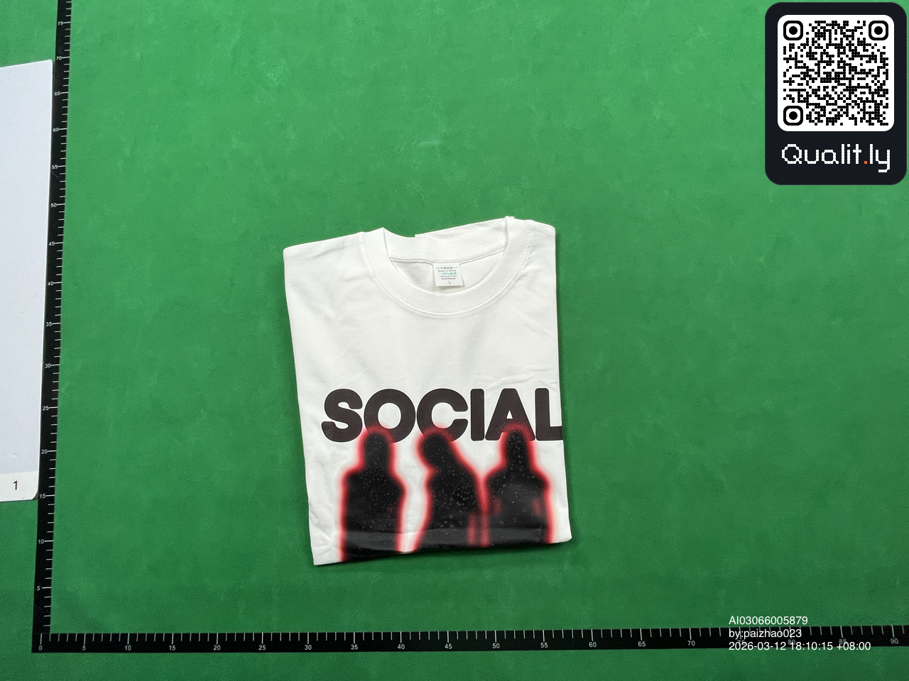 T-shirt — QC-foto 1 av 32