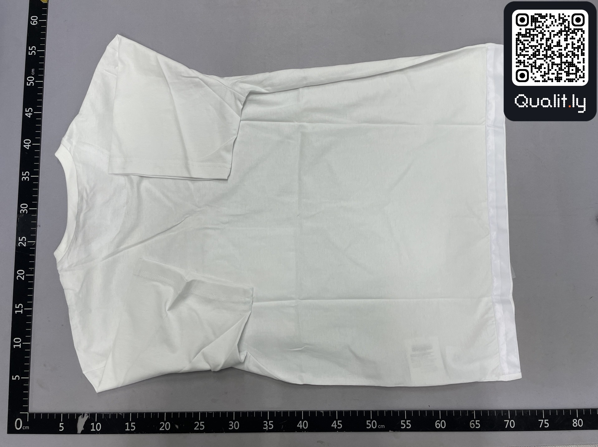T-shirt QC photo 2 of 62