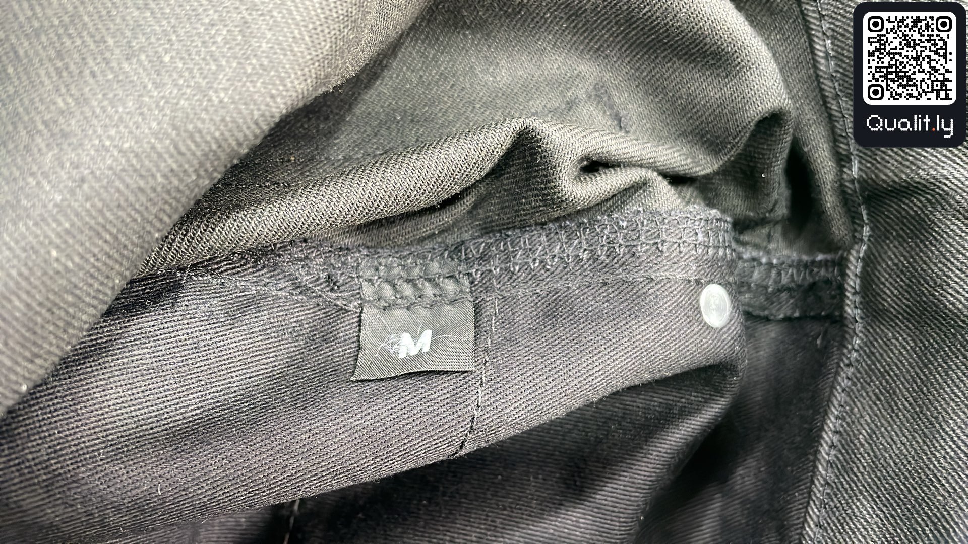 Jeans — QC-foto 1 av 4