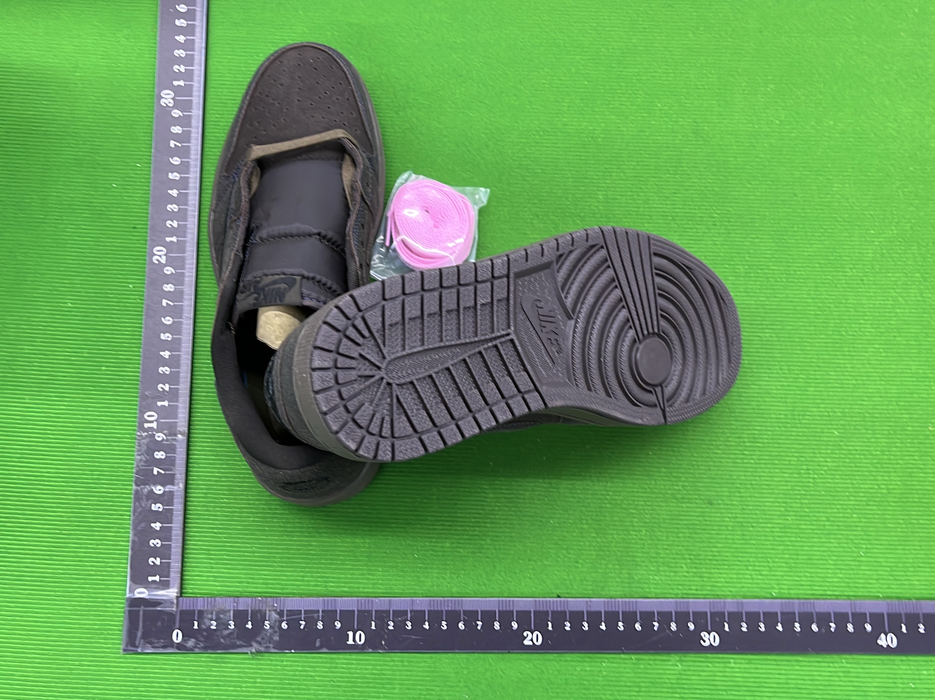 Sneaker — QC-Foto 3 von 6